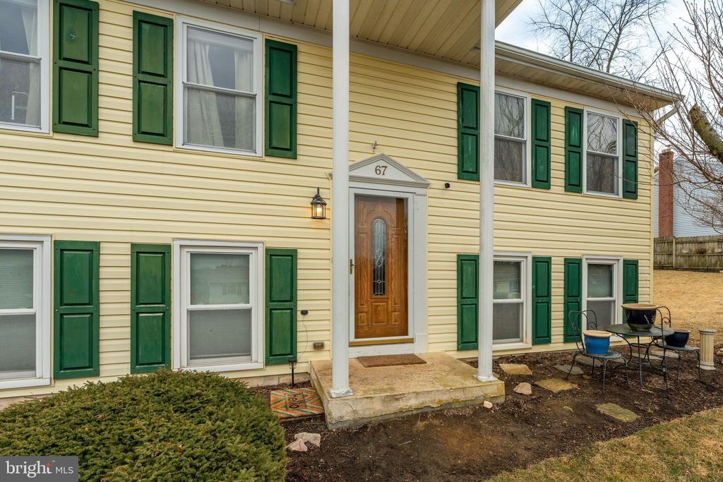 Photo of 67 Oriole Drive, STEVENS, PA 17578 (MLS # PALA2065272)