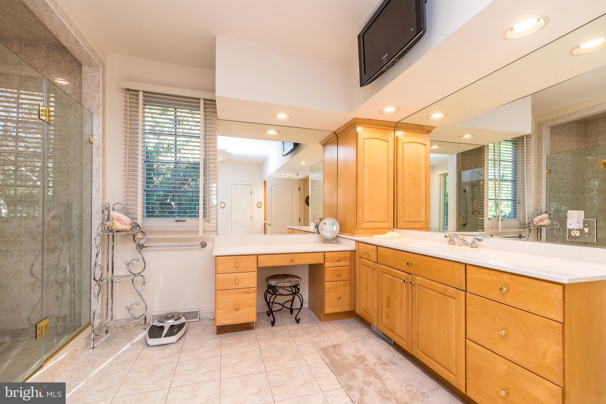 BLUE BELL - Residential