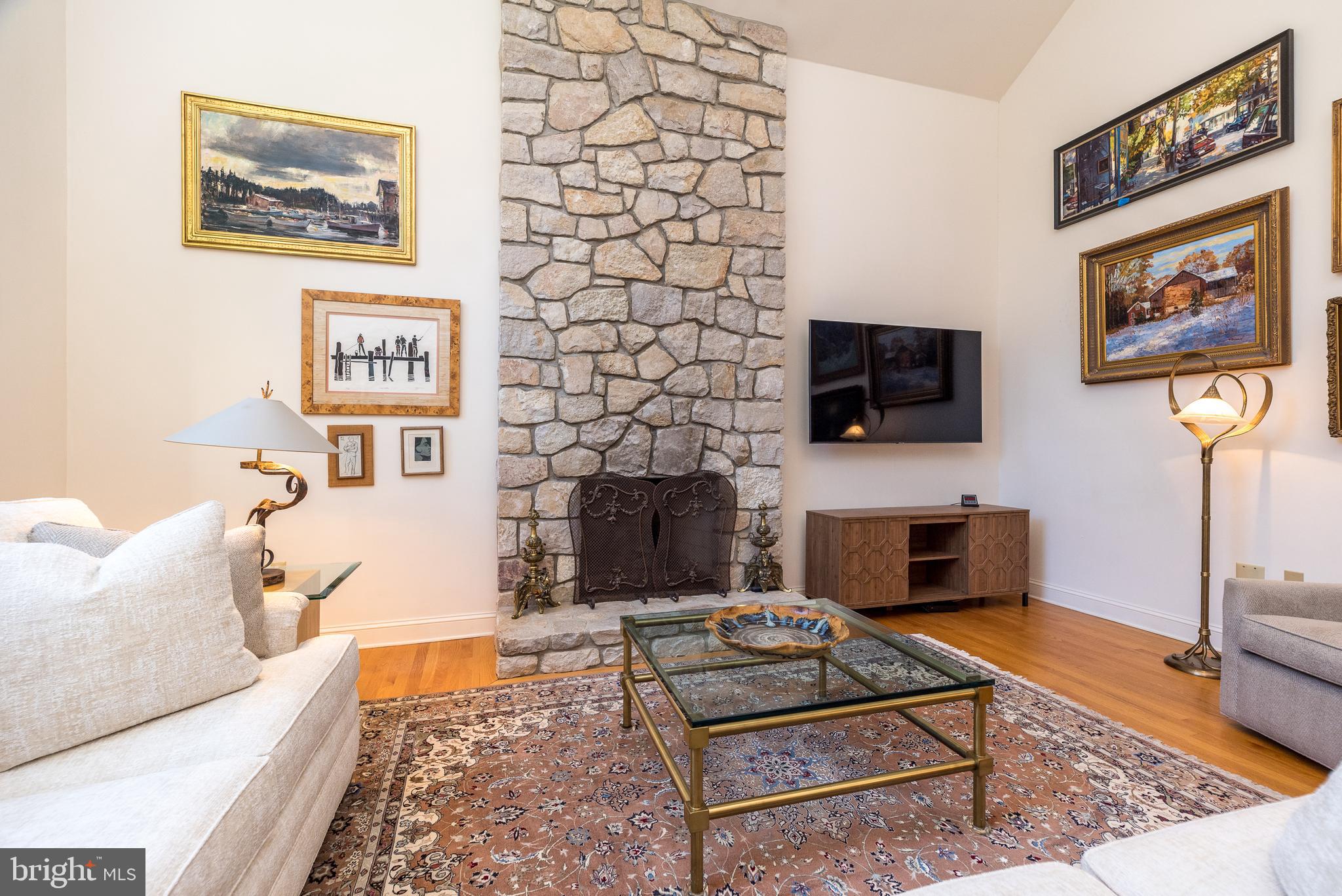 BLUE BELL - Residential