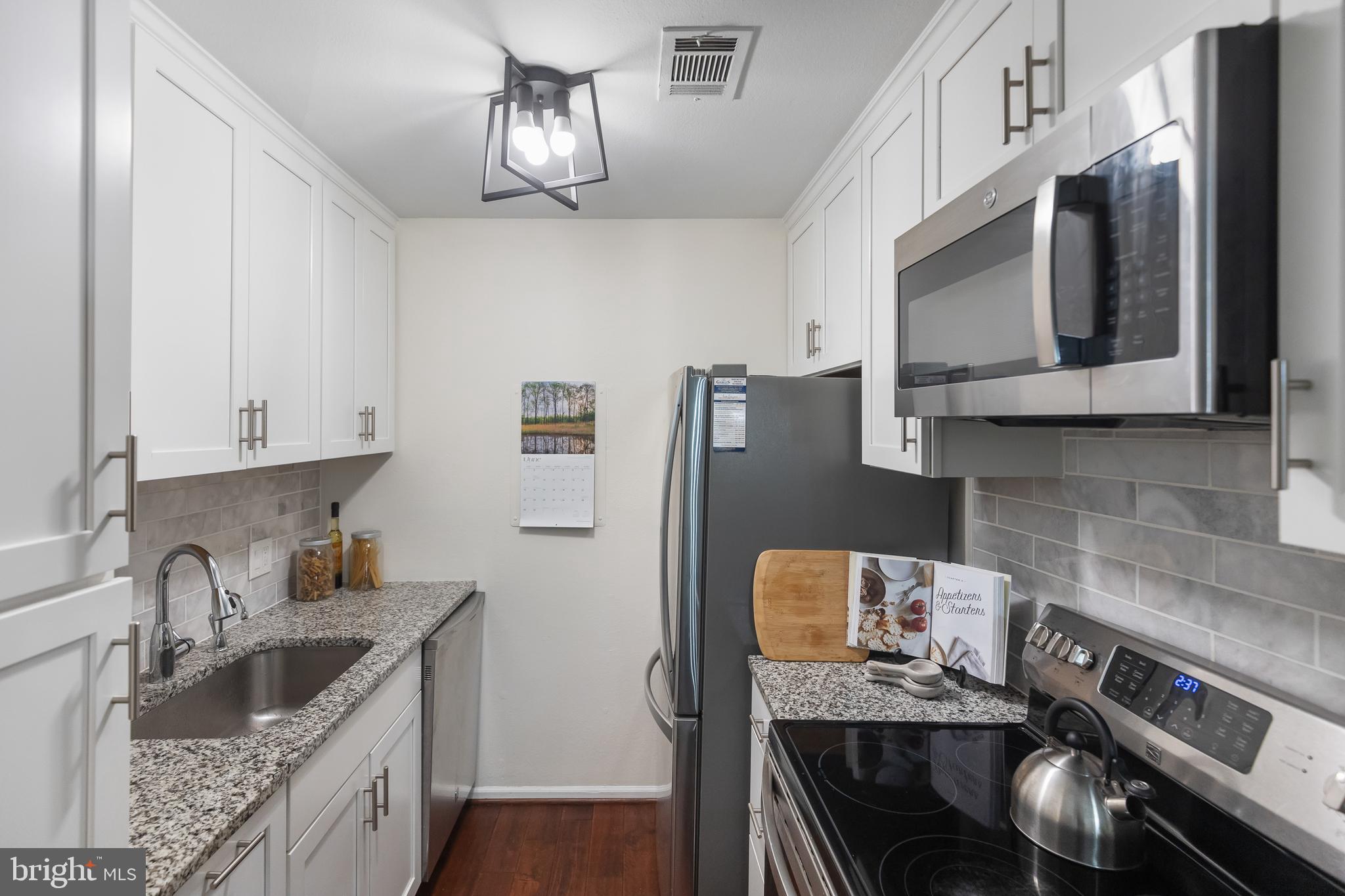 GABLES OF TUCKERMAN - Residential