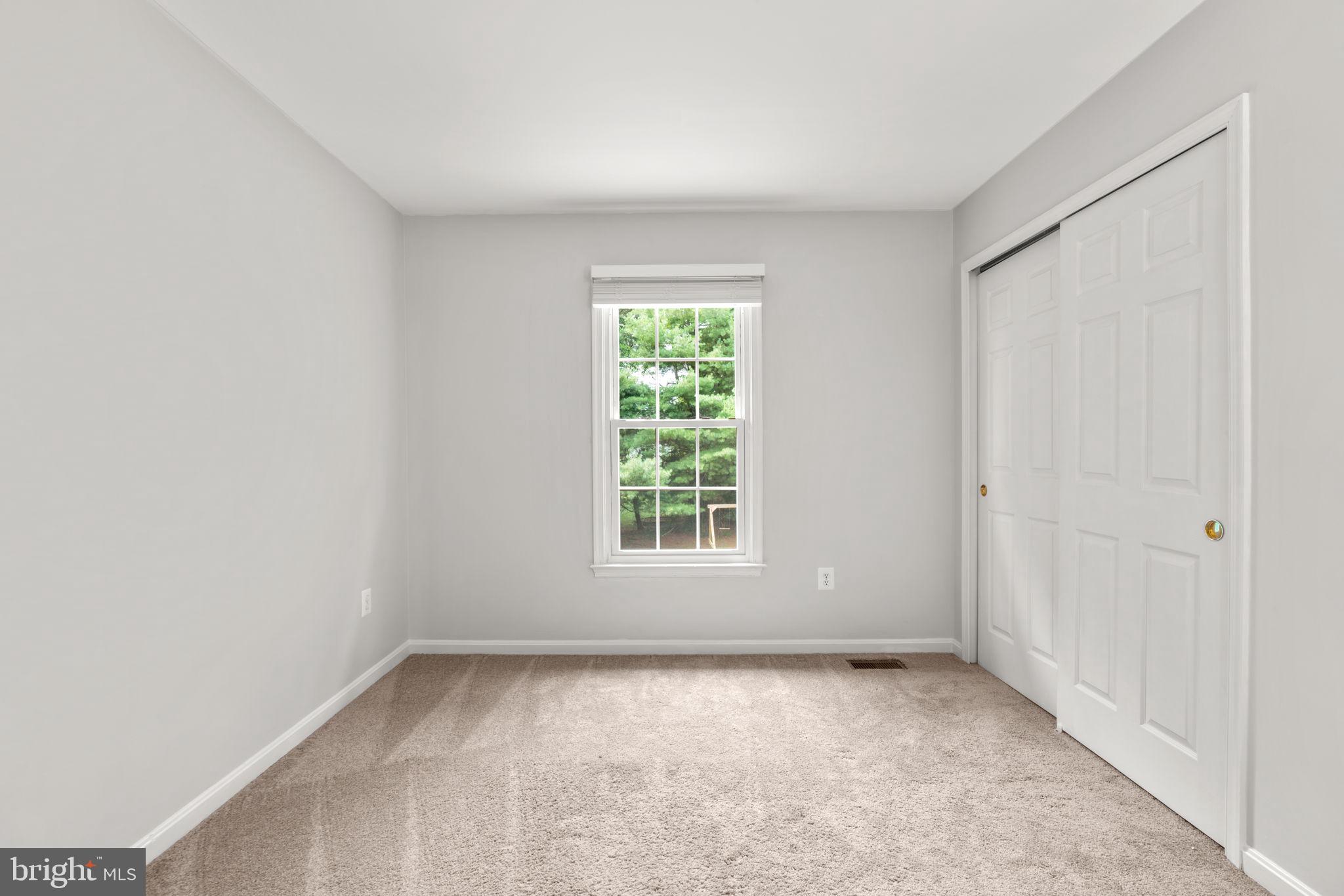 WAVERLY WOODS - Residential