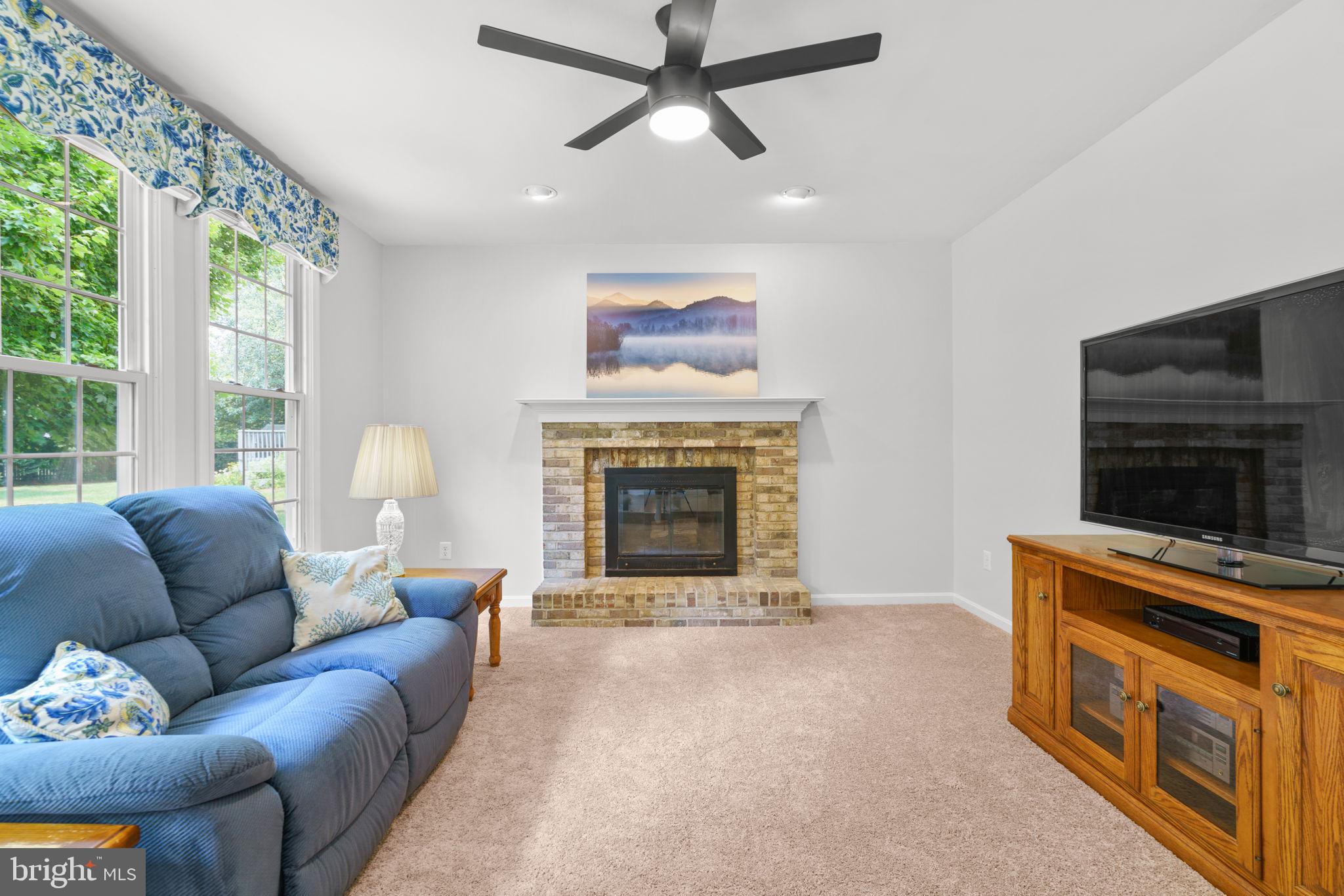 WAVERLY WOODS - Residential