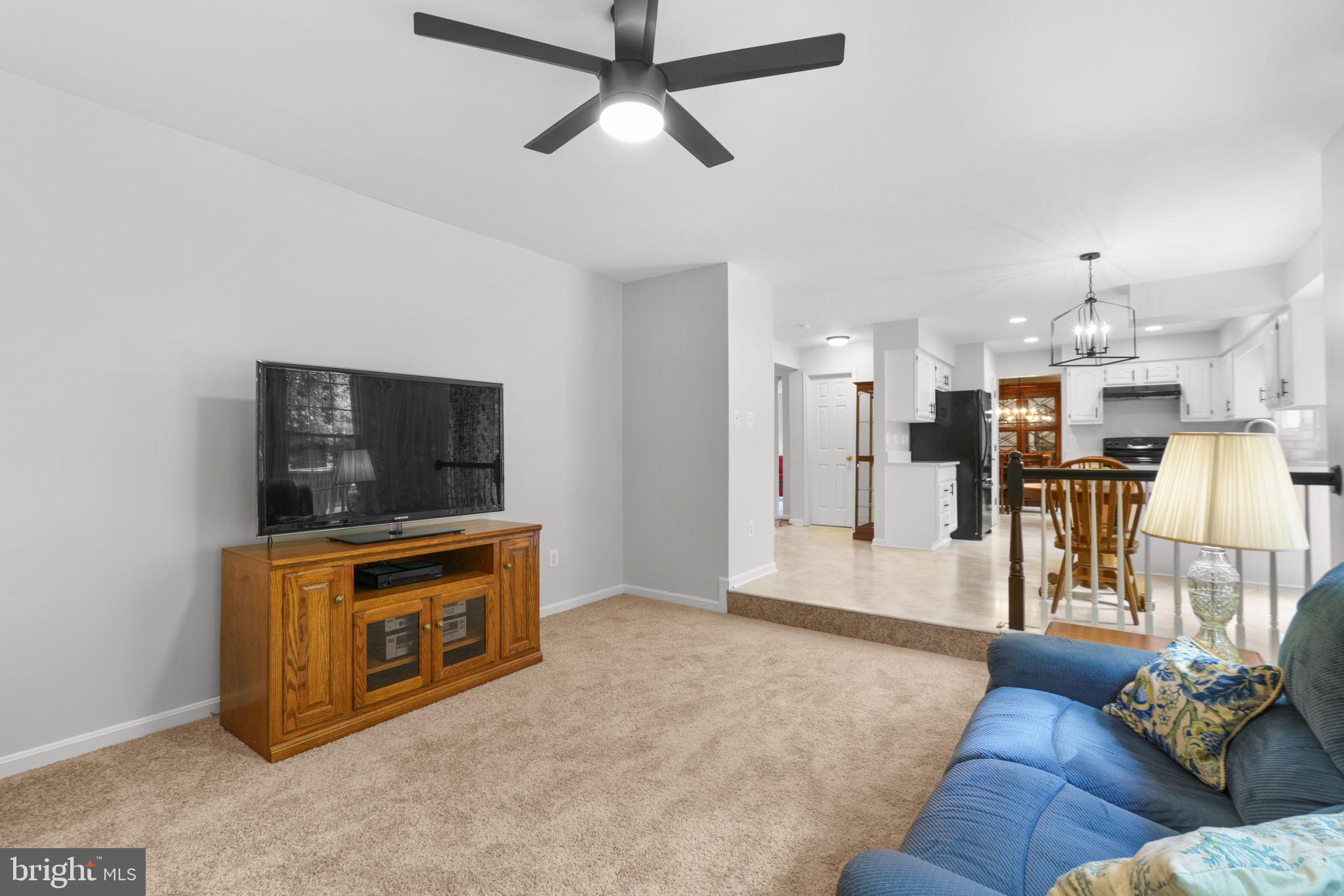 WAVERLY WOODS - Residential