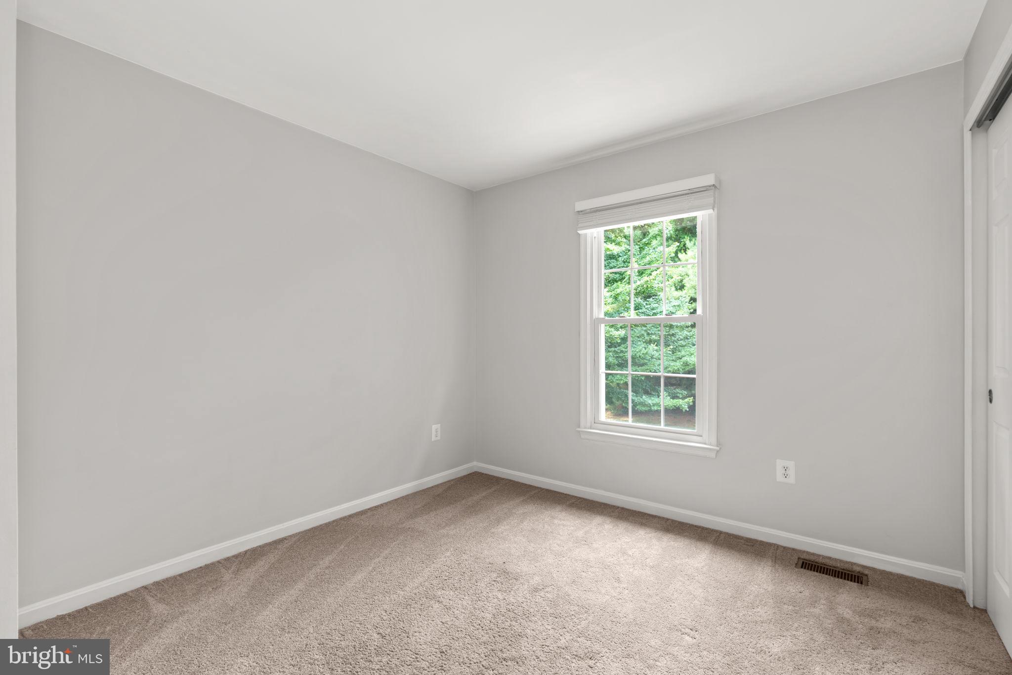 WAVERLY WOODS - Residential