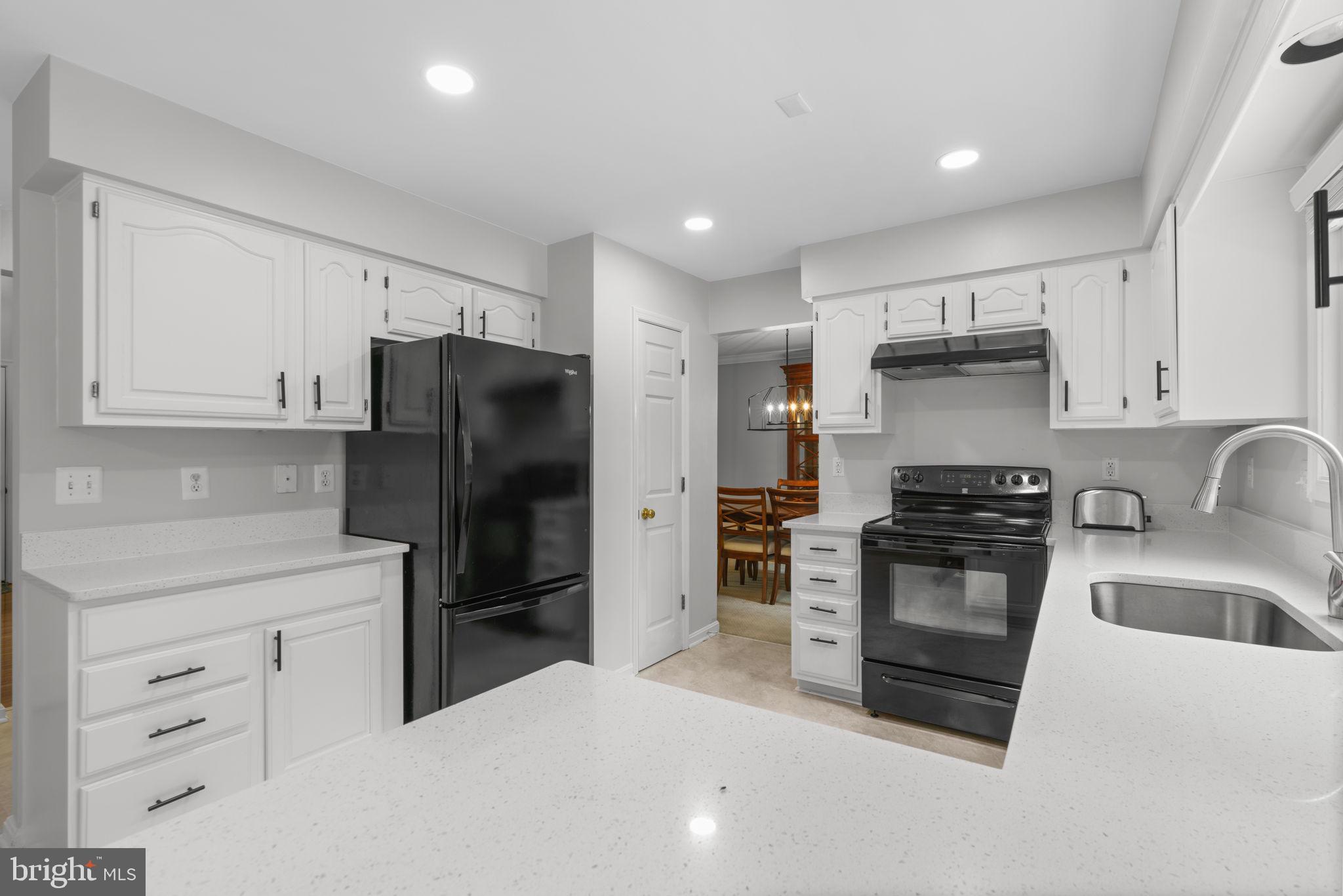 WAVERLY WOODS - Residential