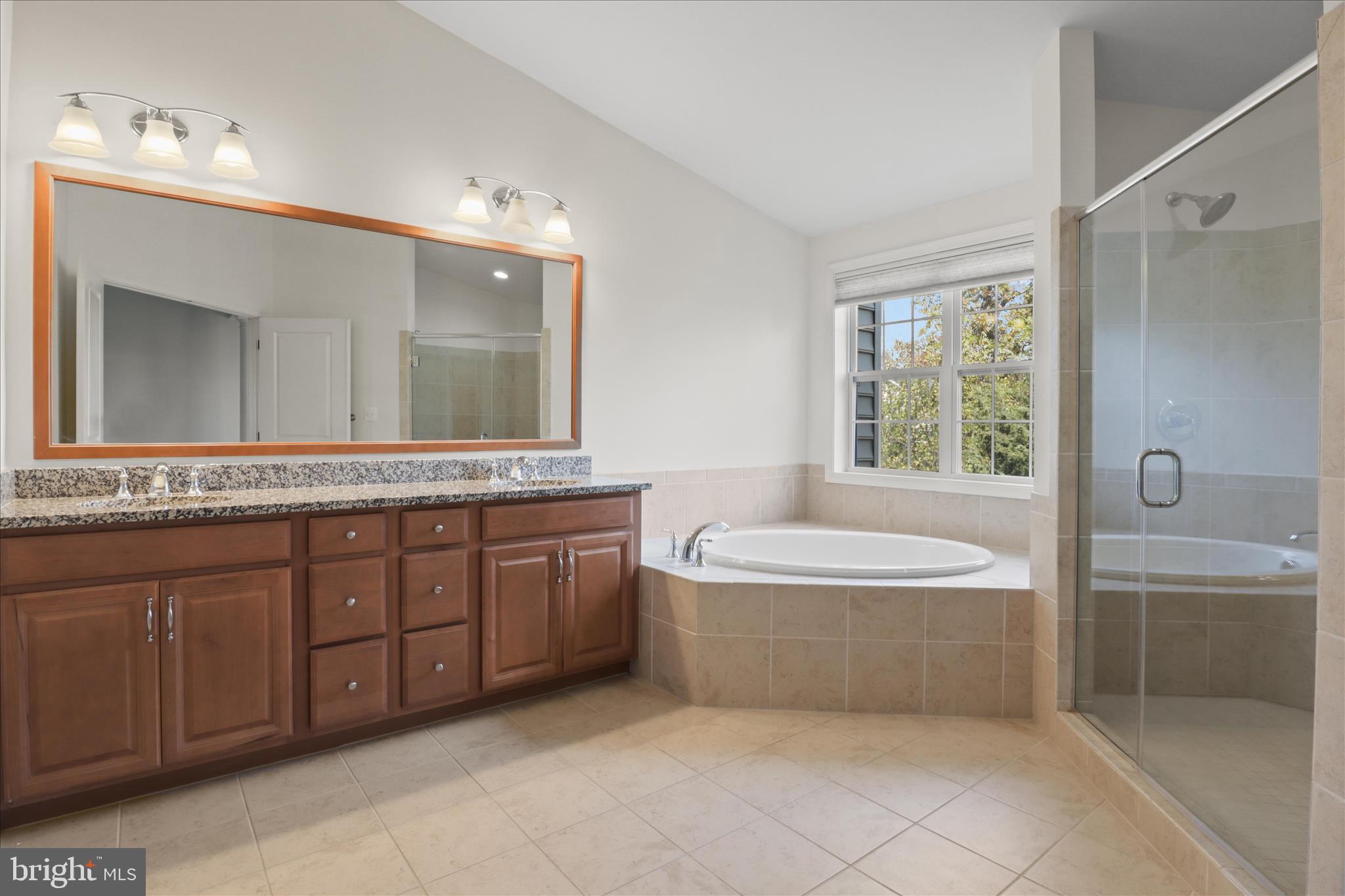 LOUDOUN VALLEY ESTATES 2 - Residential Lease