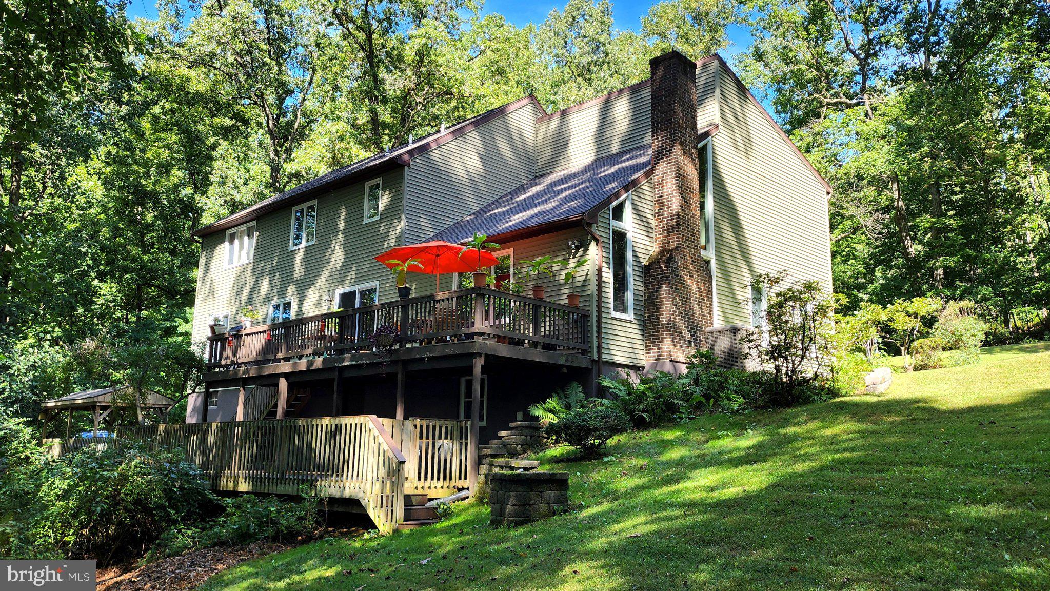 135 GOLF RIDGE ROAD