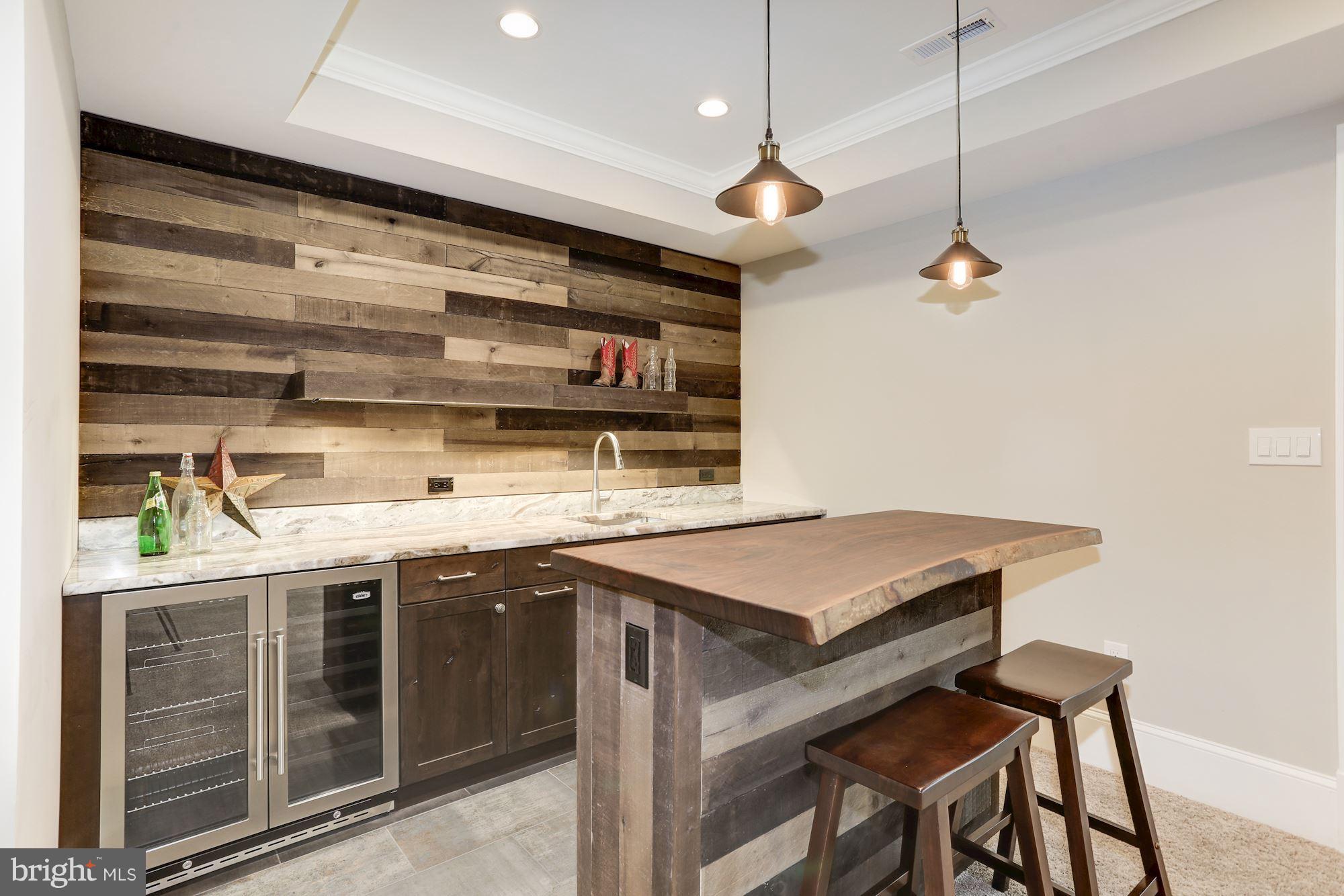 GLEN ECHO HEIGHTS - Residential