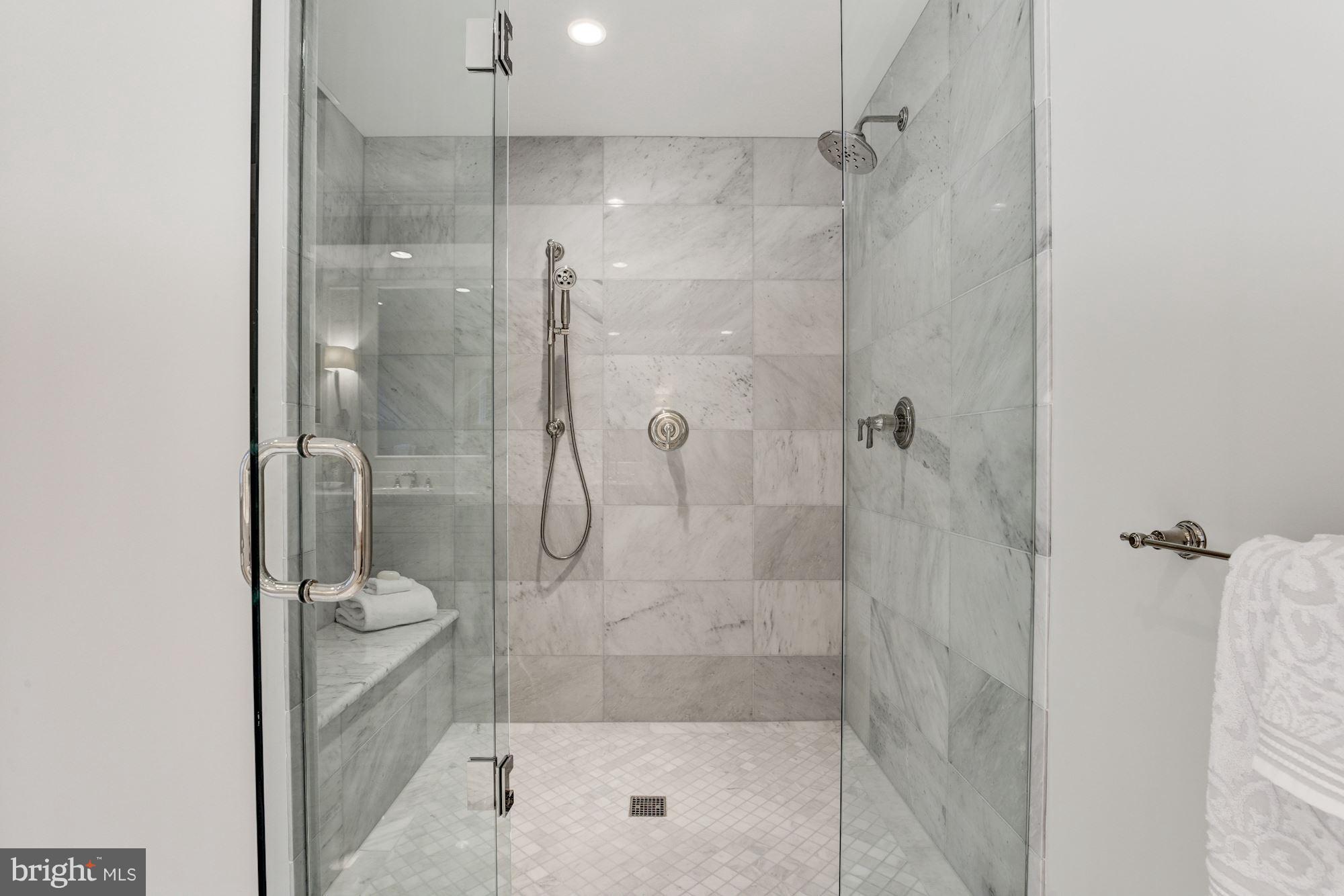 GLEN ECHO HEIGHTS - Residential