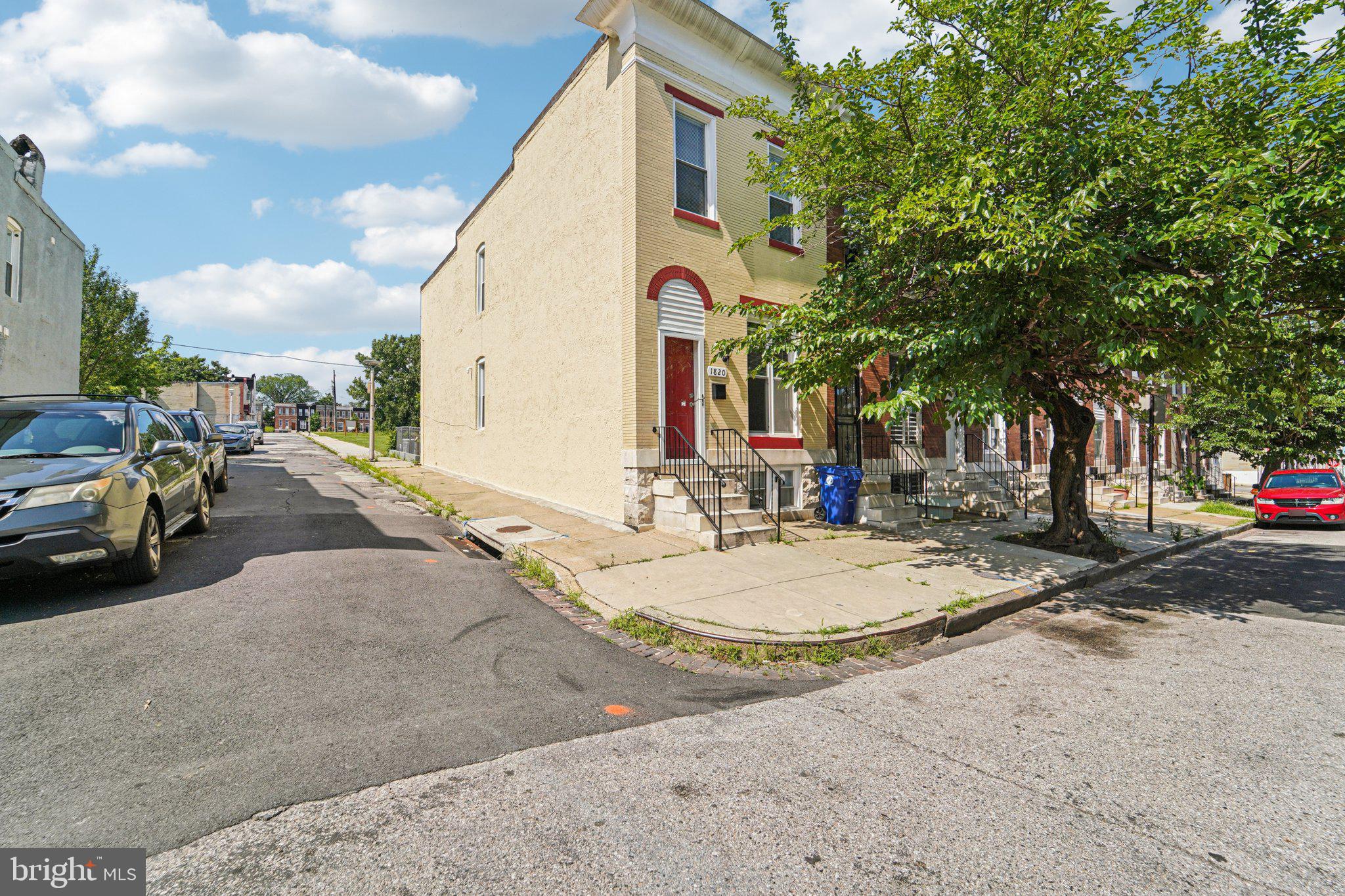 Welcome to your new home !
Nestled in the vibrant Broadway East section of Baltimore City, this charming corner property offers a perfect blend of modern convenience and timeless appeal. Recently renovated, this home boasts a light-filled living room that serves as an inviting space for relaxation and entertainment. The upper level features a conveniently located full-size washer and dryer, adding a touch of luxury to everyday living. Situated just a 7-minute commute to Johns Hopkins Hospital, this residence is ideal for healthcare professionals or anyone seeking proximity to one of the city's premier medical institutions. With easy access to public transportation and nearby parks, this home combines urban living with the serenity of green spaces, making it an exceptional rental opportunity in a sought-after location. (virtual Staging)