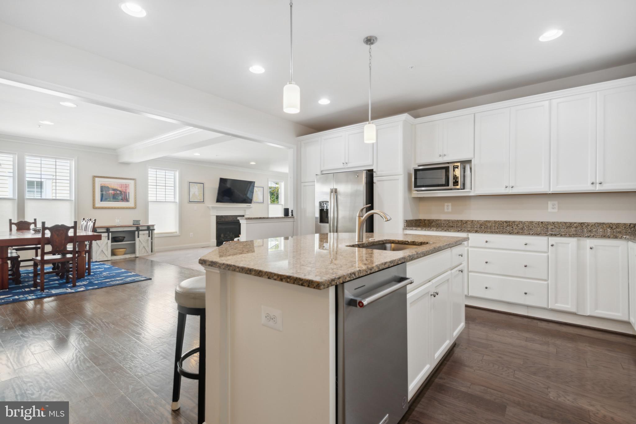 TWO RIVERS - Residential