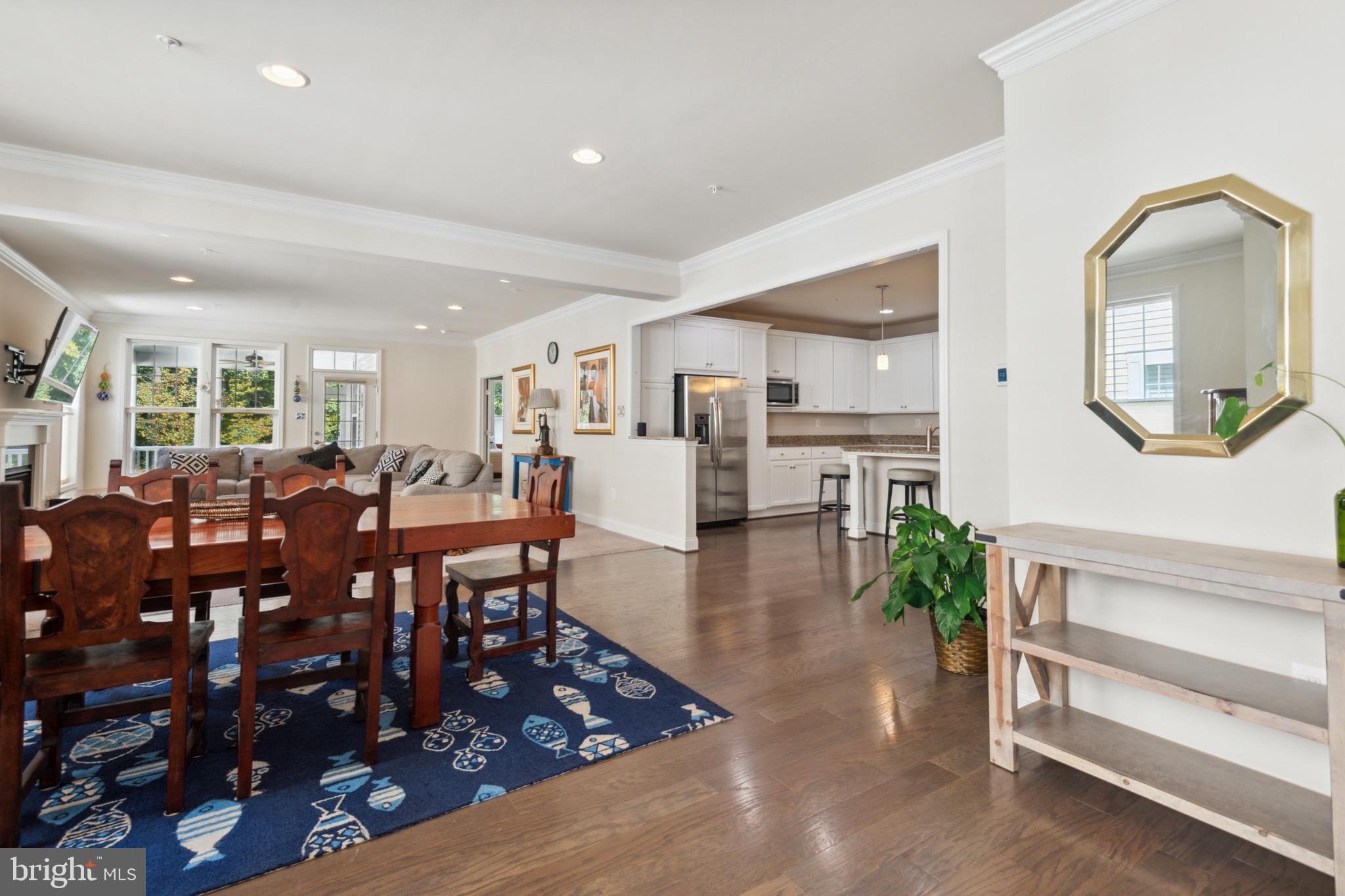 TWO RIVERS - Residential