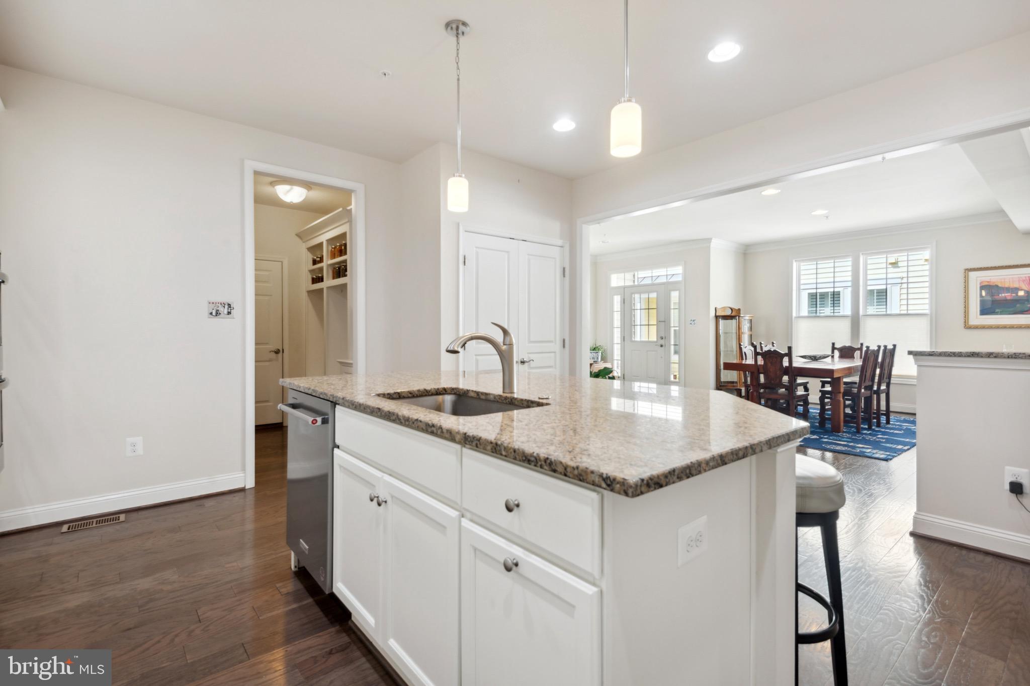 TWO RIVERS - Residential