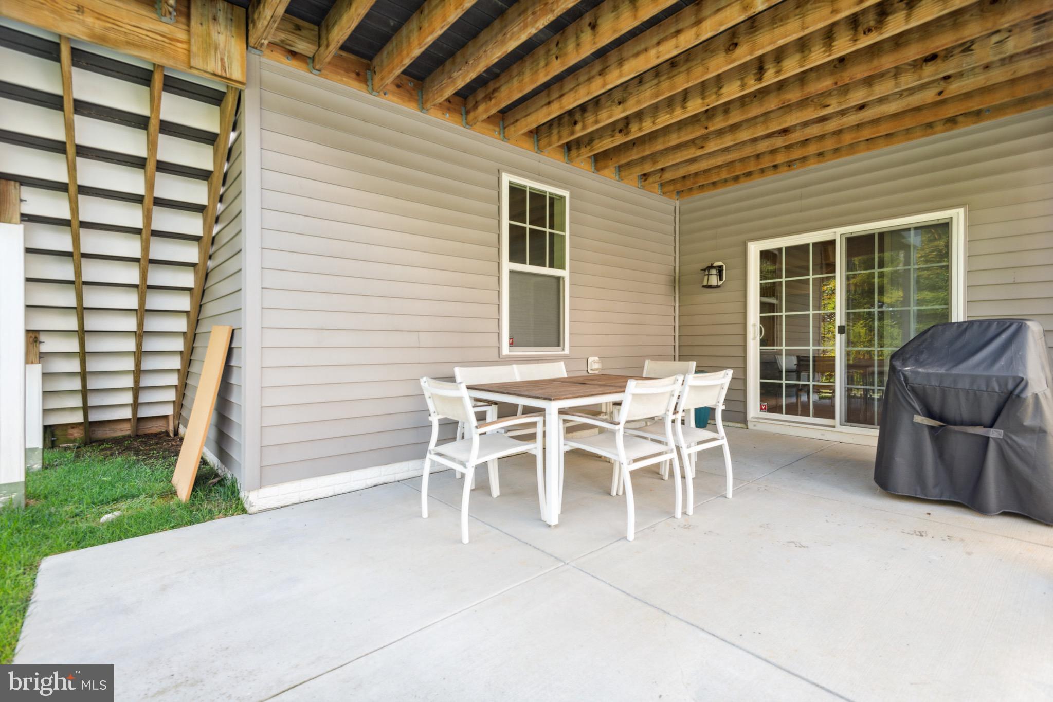 TWO RIVERS - Residential