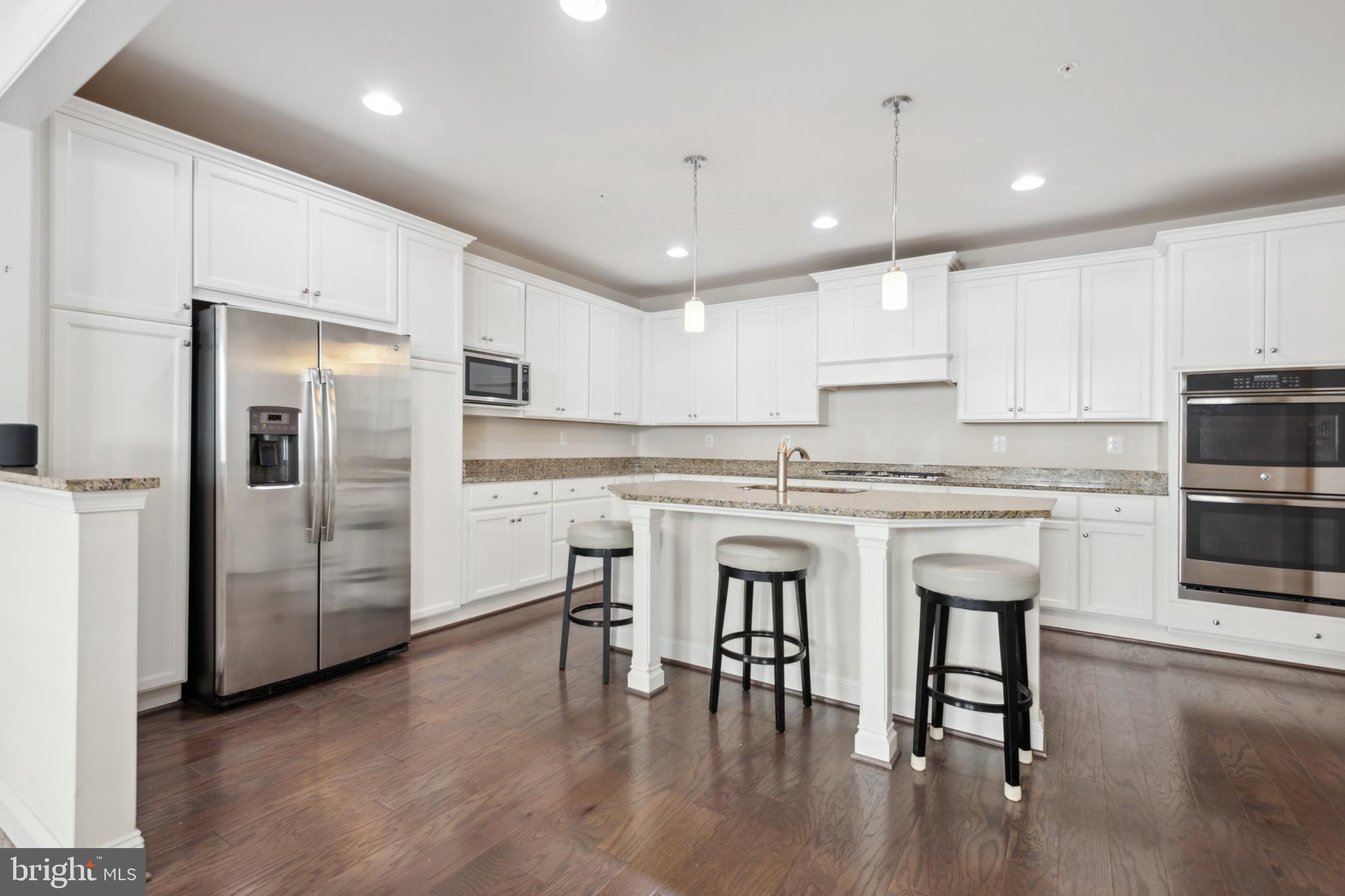 TWO RIVERS - Residential