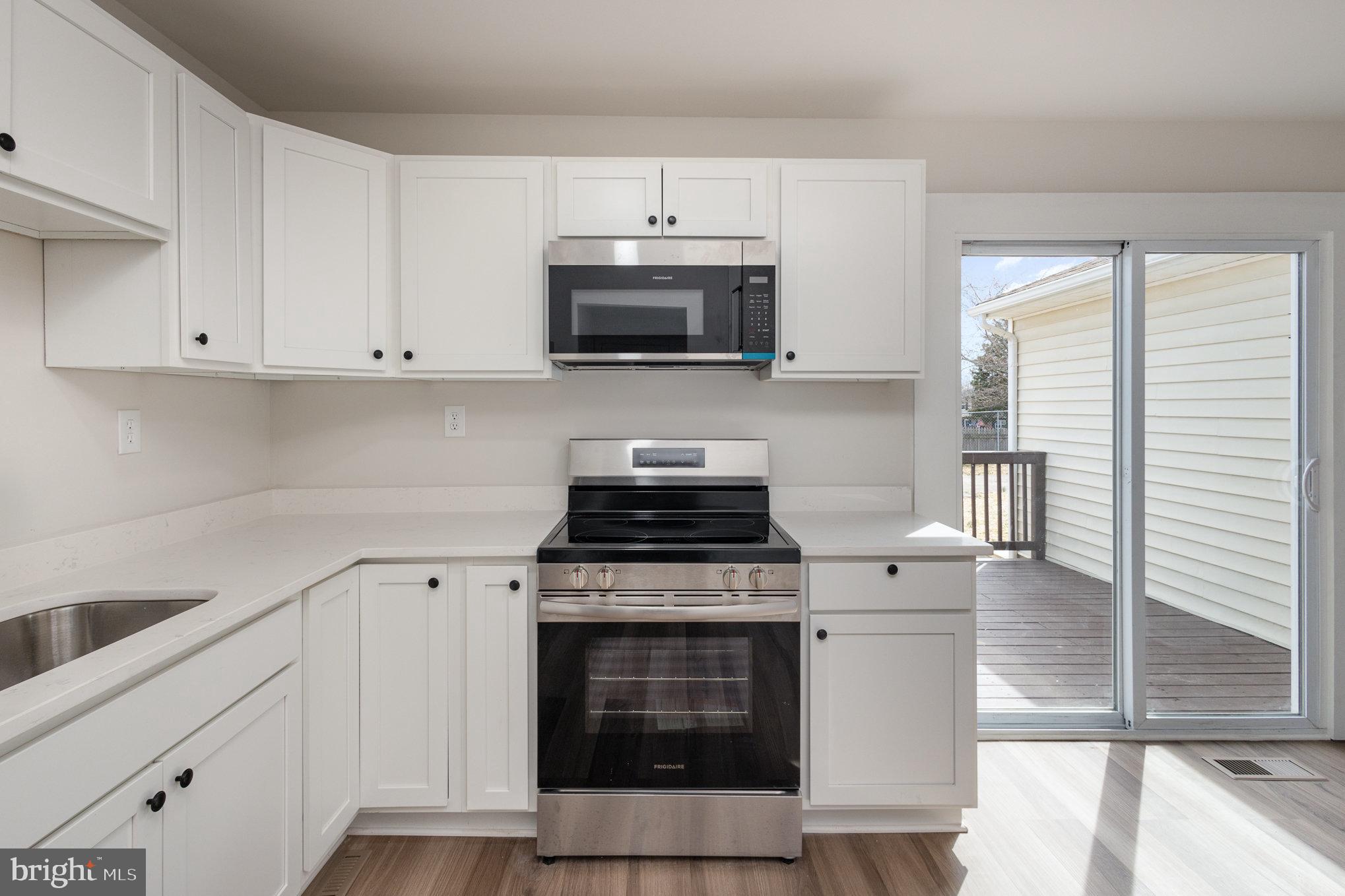 MILL GARDEN - Residential