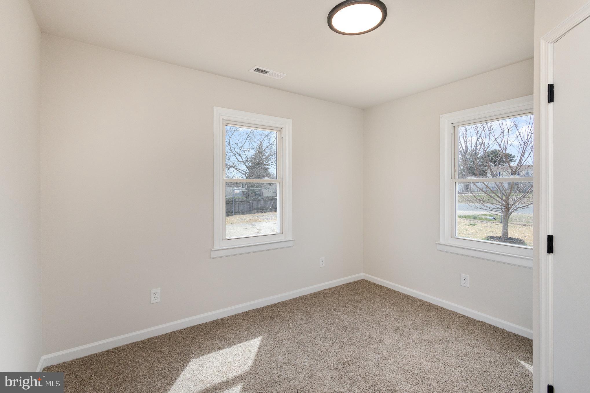 MILL GARDEN - Residential