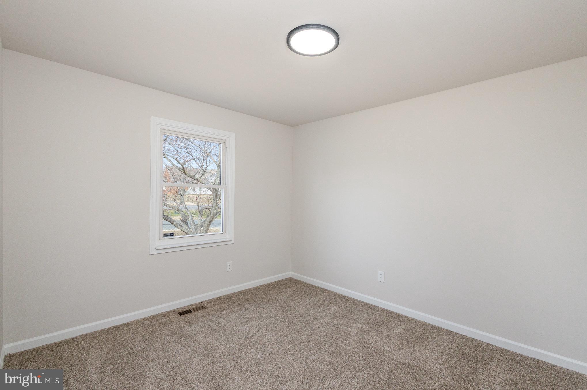 MILL GARDEN - Residential