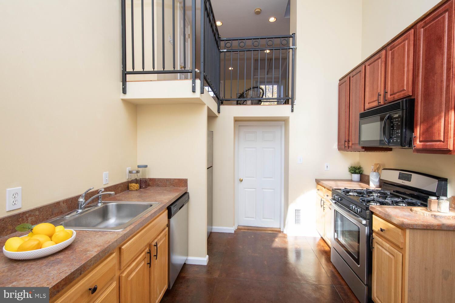 MANAYUNK - Residential