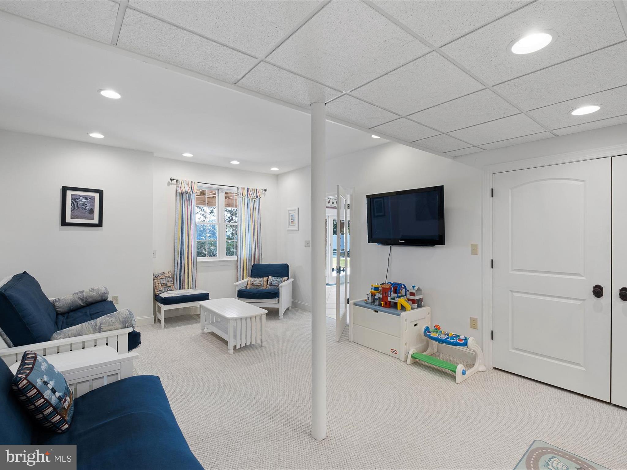 CABIN JOHN HEIGHTS - Residential