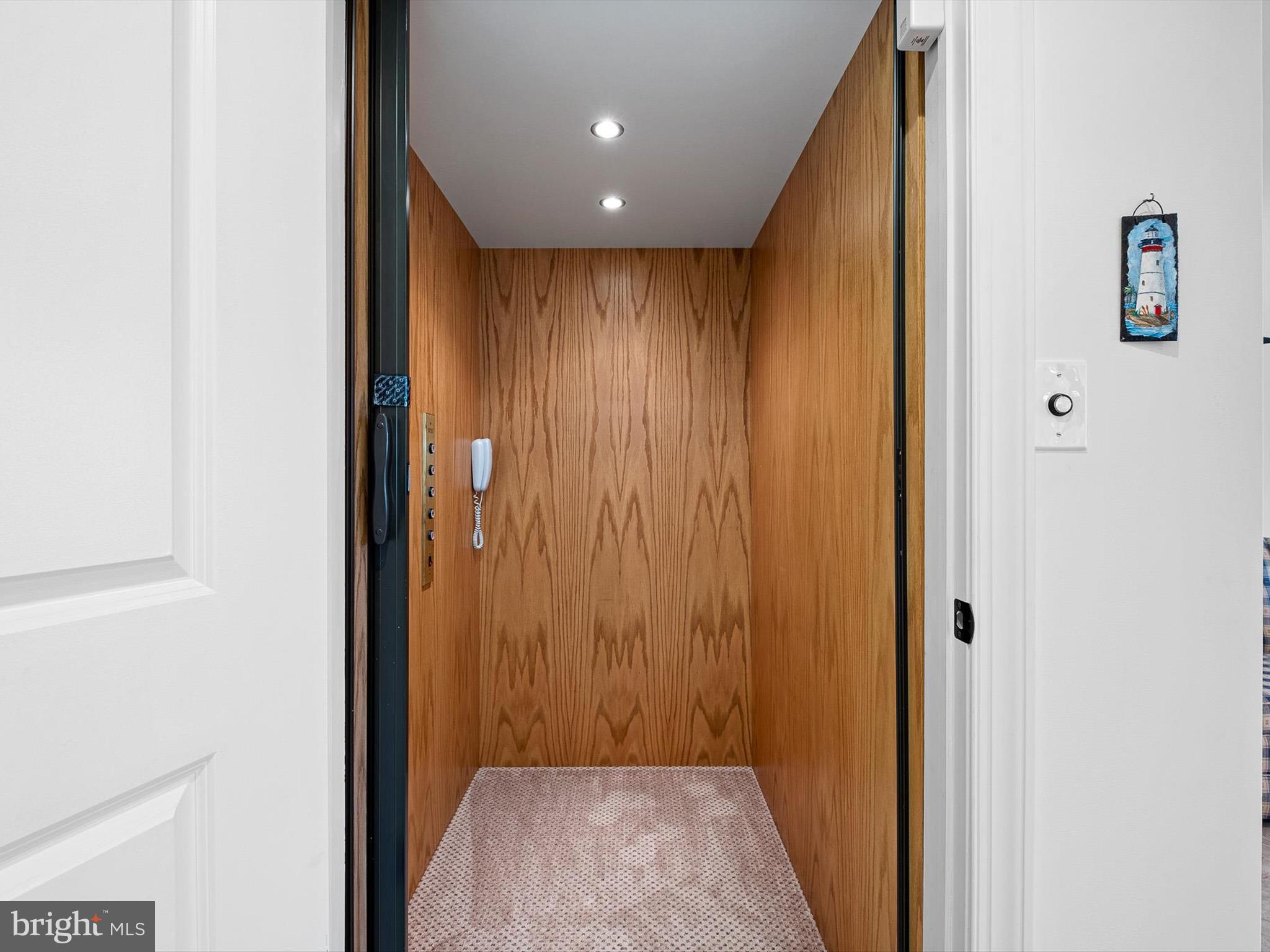 CABIN JOHN HEIGHTS - Residential