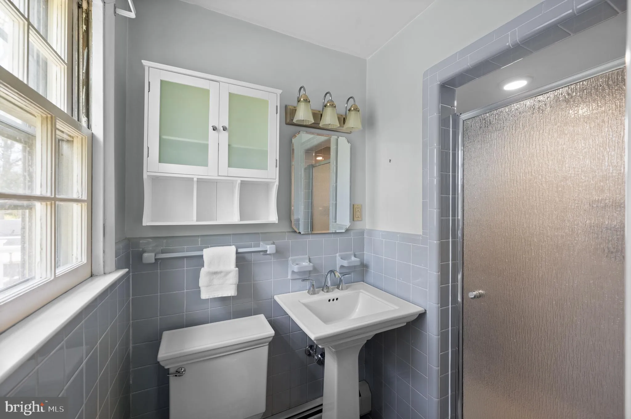 Paoli, Pennsylvania 19301, United States, 5 Bedrooms Bedrooms, ,4 BathroomsBathrooms,Residential,Pending,117293