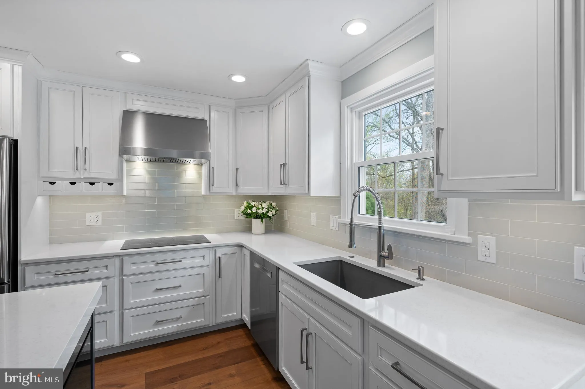 Paoli, Pennsylvania 19301, United States, 5 Bedrooms Bedrooms, ,4 BathroomsBathrooms,Residential,Pending,117293