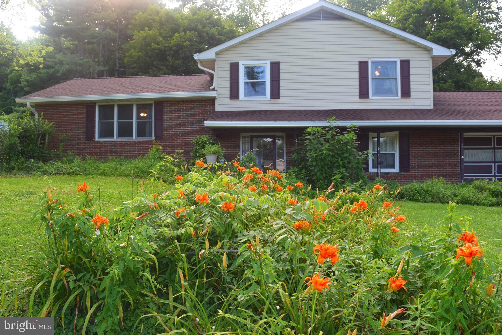 Rare Opportunity with 3% Assumable VA Mortgage!
Welcome to this one-of-a-kind as-is fixer-upper nestled on a picturesque 1.64-acre corner lot in the heart of Carroll County. This property is bursting with potential—ideal for renovation, rebuilding, or crafting your own private retreat.
KEY FEATURE: Take advantage of a 3% ASSUMABLE VA MORTGAGE—a rare and valuable financing opportunity that can save you thousands in interest over time!
Enjoy the peace and privacy of rural living with plenty of open space for gardening, recreation, or future expansion—while staying conveniently close to the PA line and the town of Manchester.
Whether you're an investor, a visionary homeowner, or someone dreaming of wide-open land, this property offers endless possibilities.
Sold strictly as-is. Bring your ideas, tools, and imagination to transform this diamond in the rough into something truly special. Don’t miss this rare chance with favorable financing already in place!