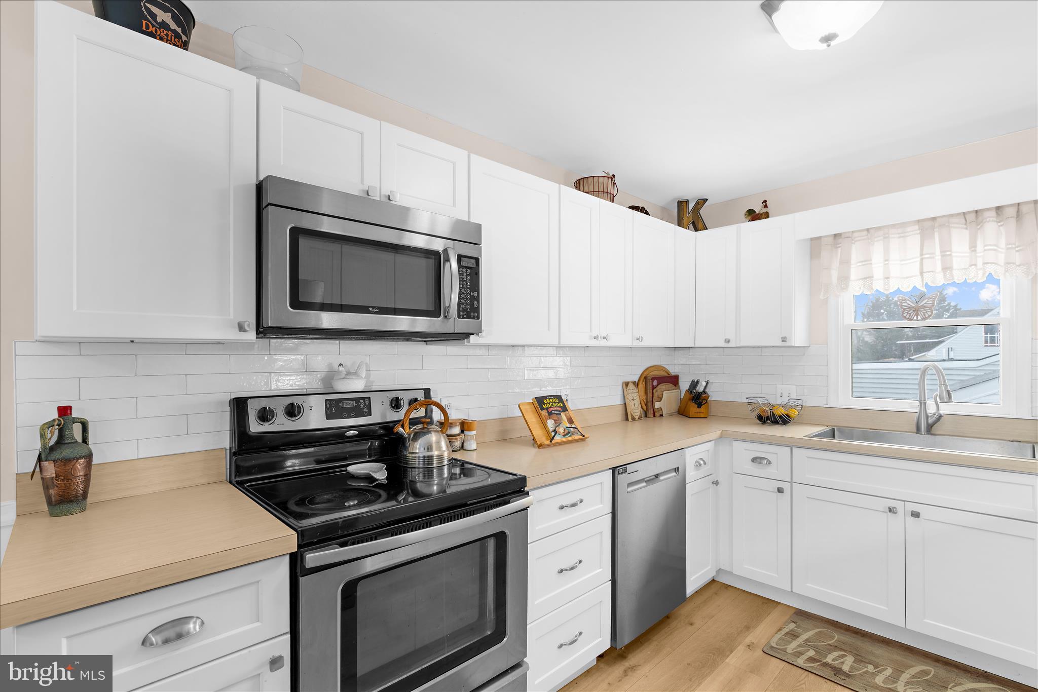 BAYSIDE BEACH - Residential