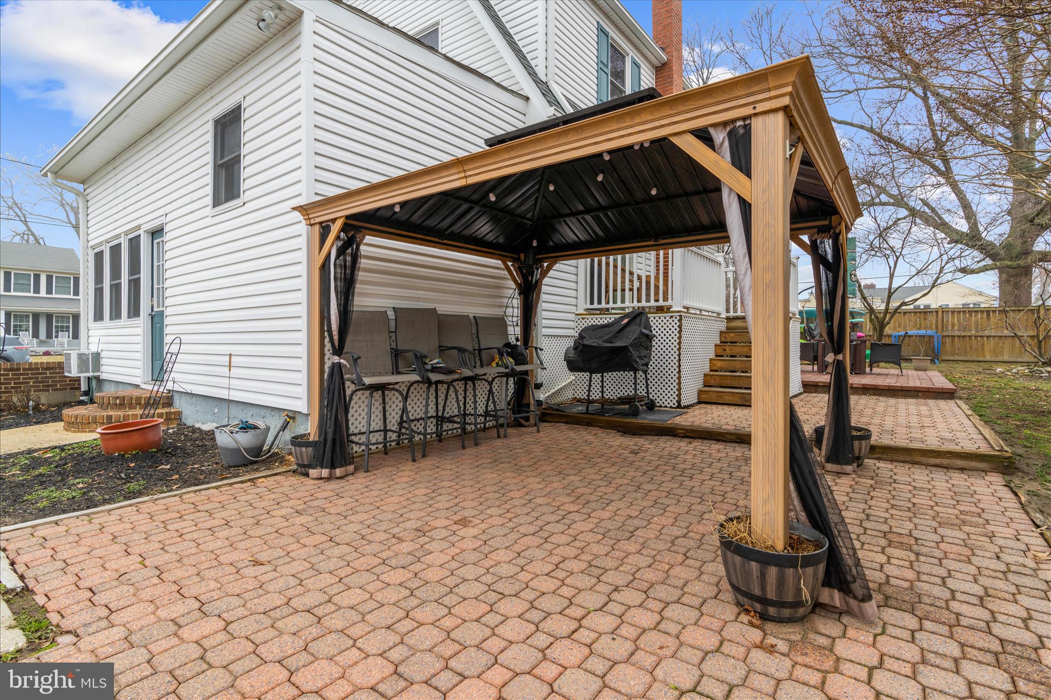 BAYSIDE BEACH - Residential