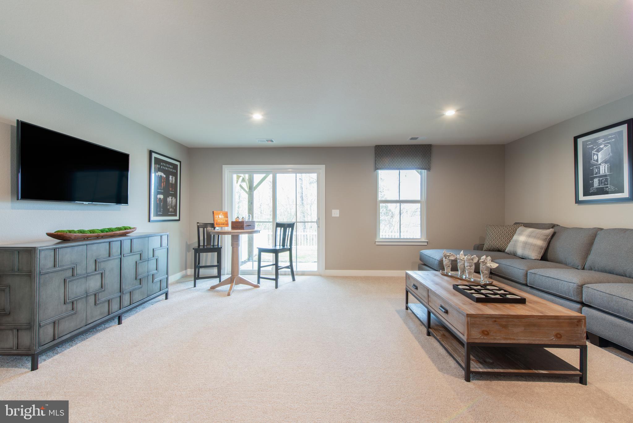 SOUTHLAKE - Residential