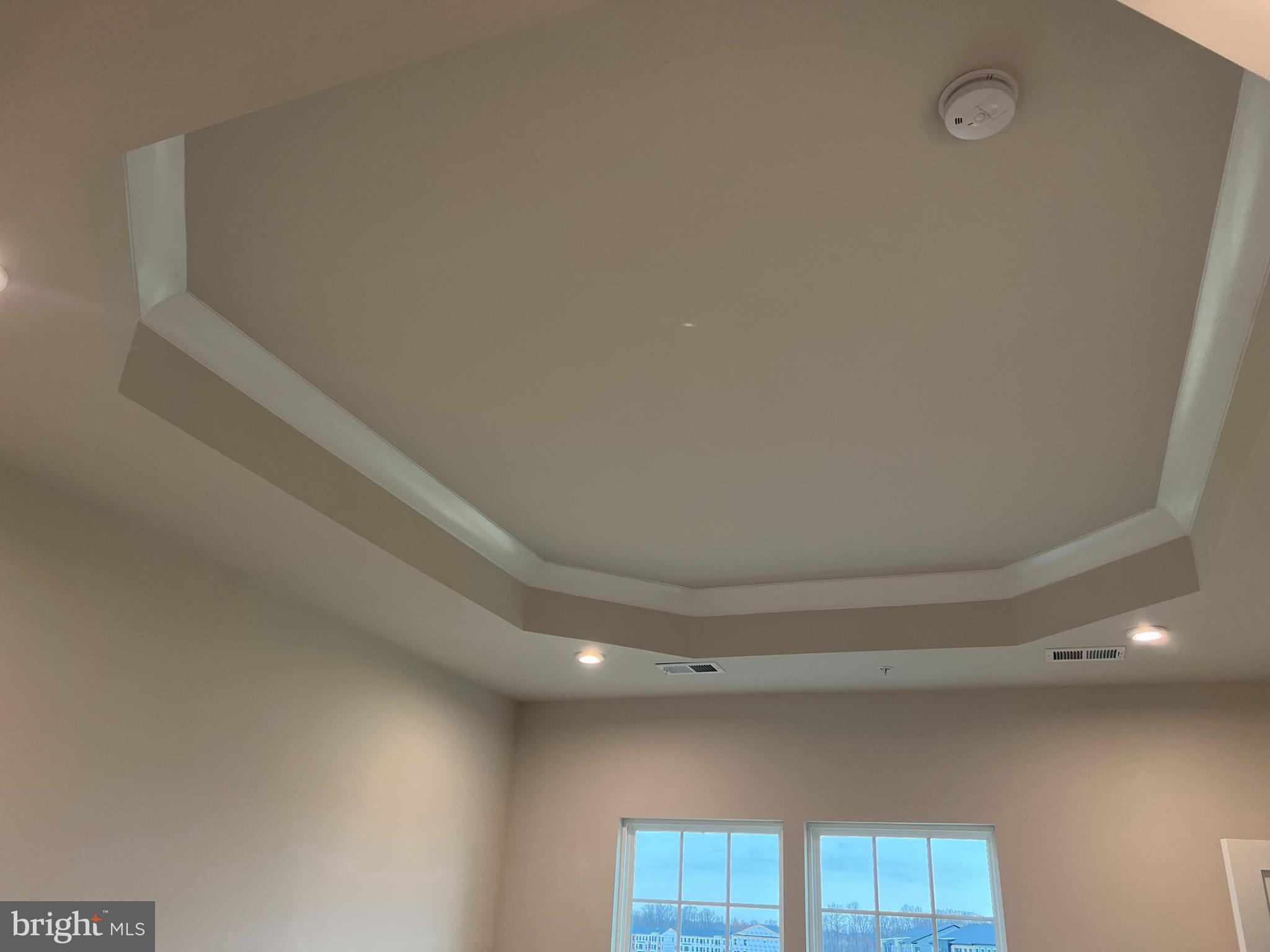 SOUTHLAKE - Residential