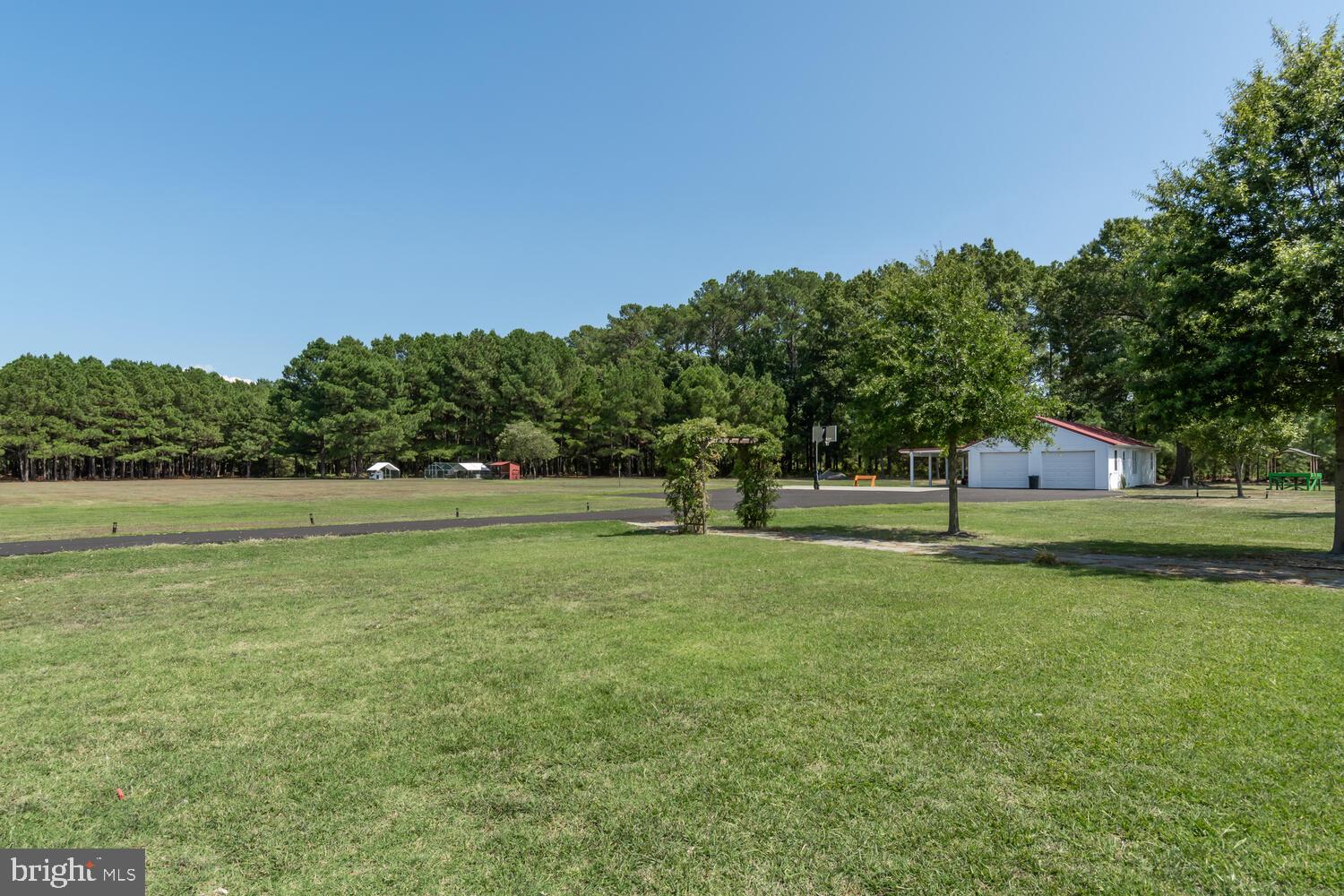 NECK DISTRICT - Residential