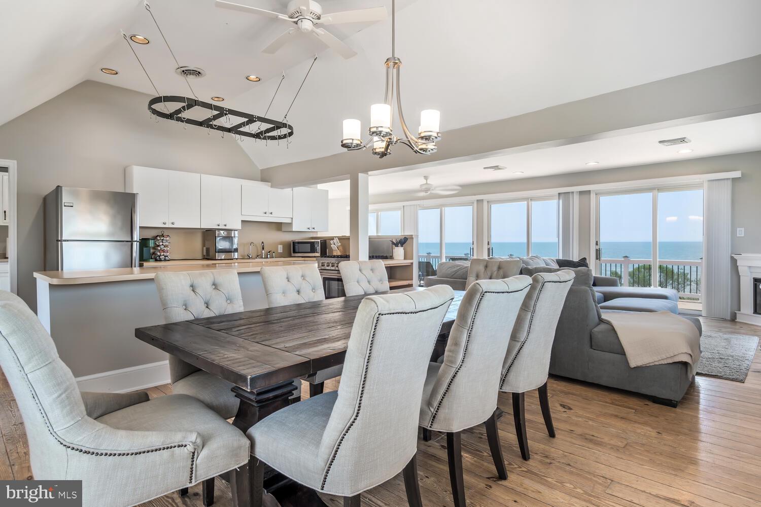 NECK DISTRICT - Residential