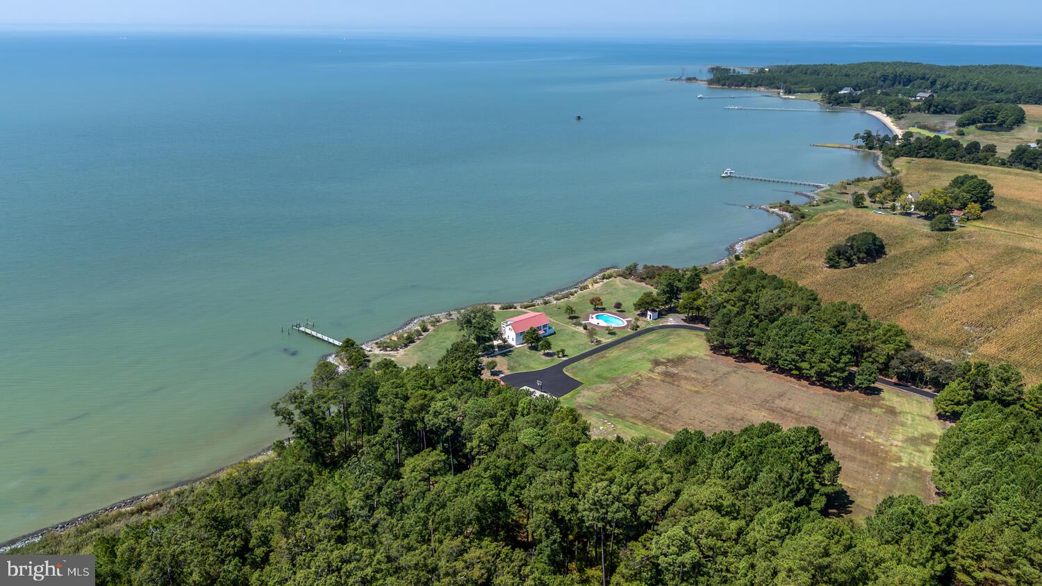 NECK DISTRICT - Residential