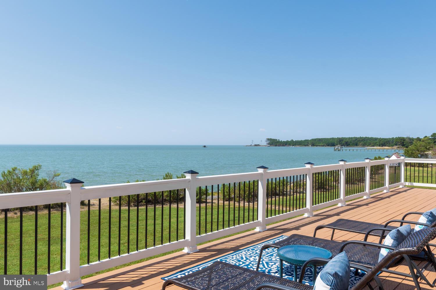 NECK DISTRICT - Residential