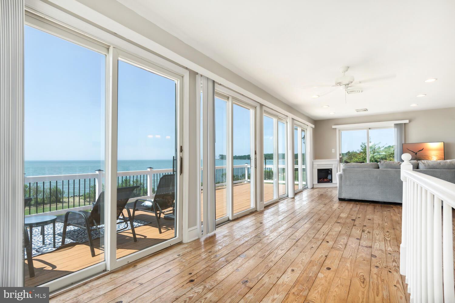 NECK DISTRICT - Residential