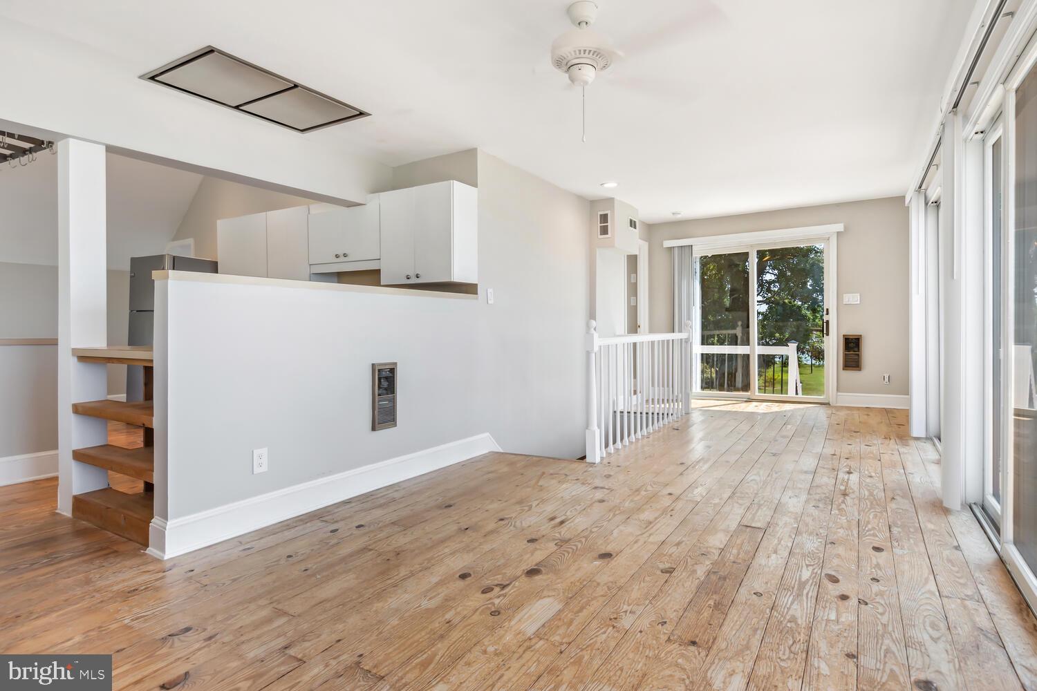 NECK DISTRICT - Residential