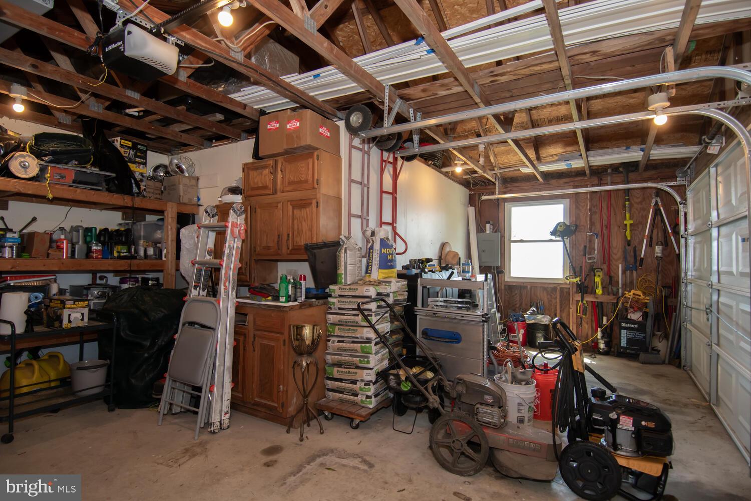 NECK DISTRICT - Residential