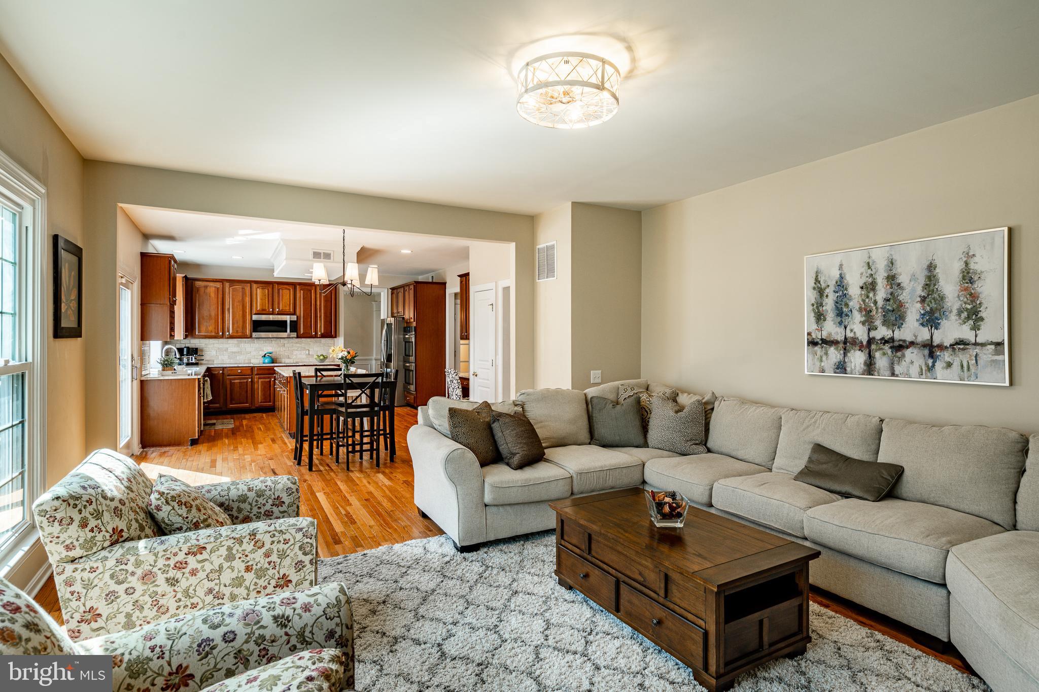 SMITHFIELD ESTATES - Residential