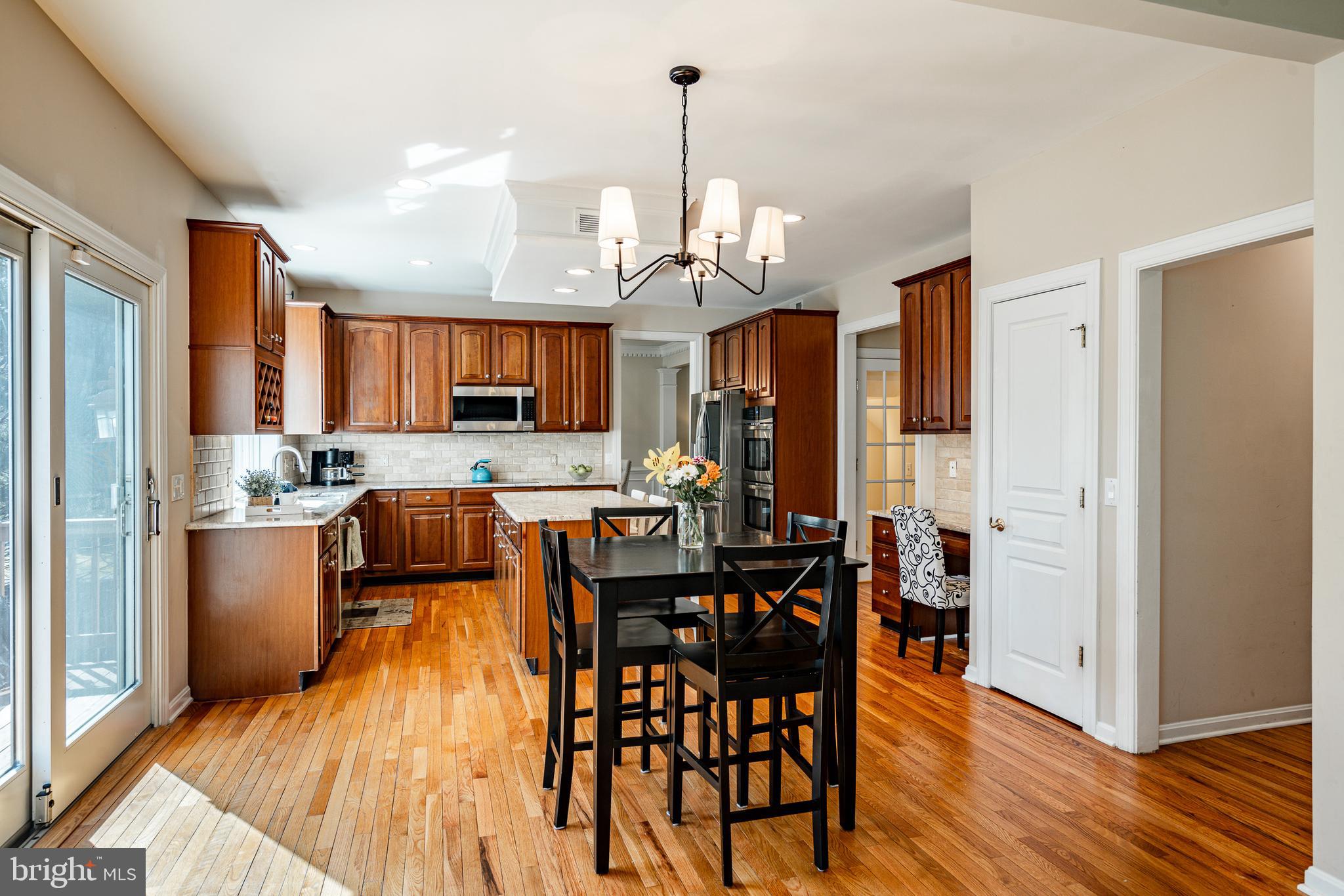 SMITHFIELD ESTATES - Residential