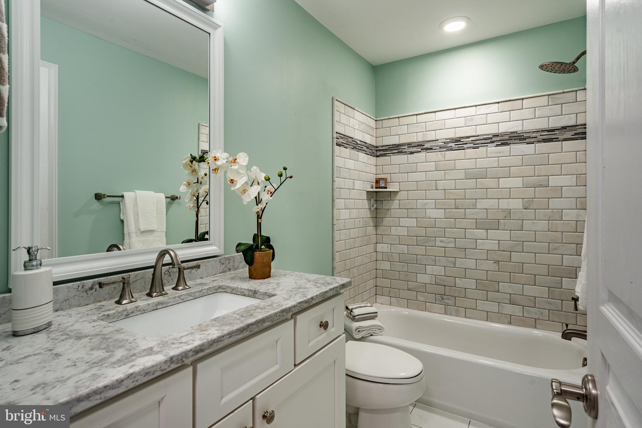 SMITHFIELD ESTATES - Residential