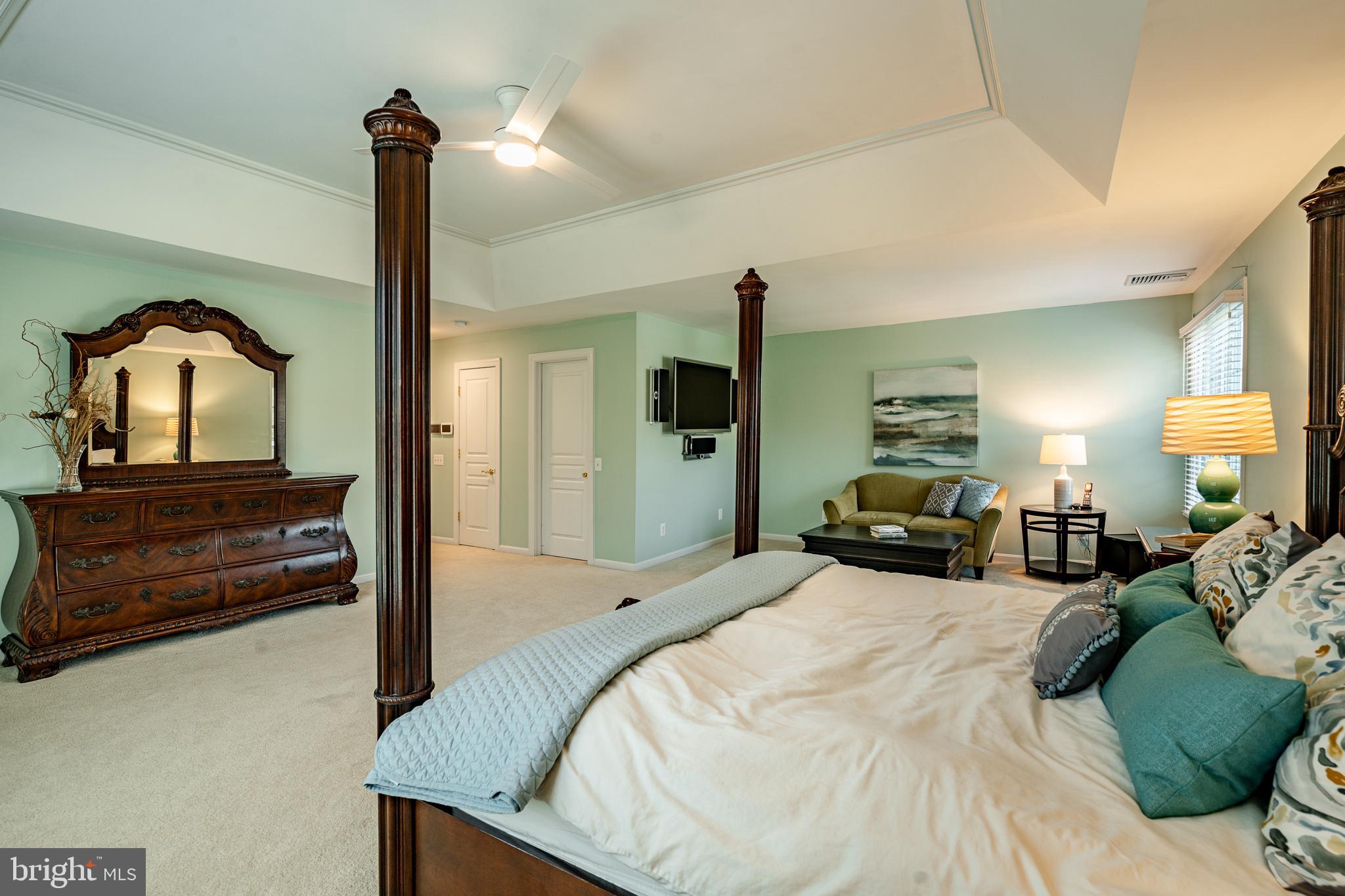 SMITHFIELD ESTATES - Residential