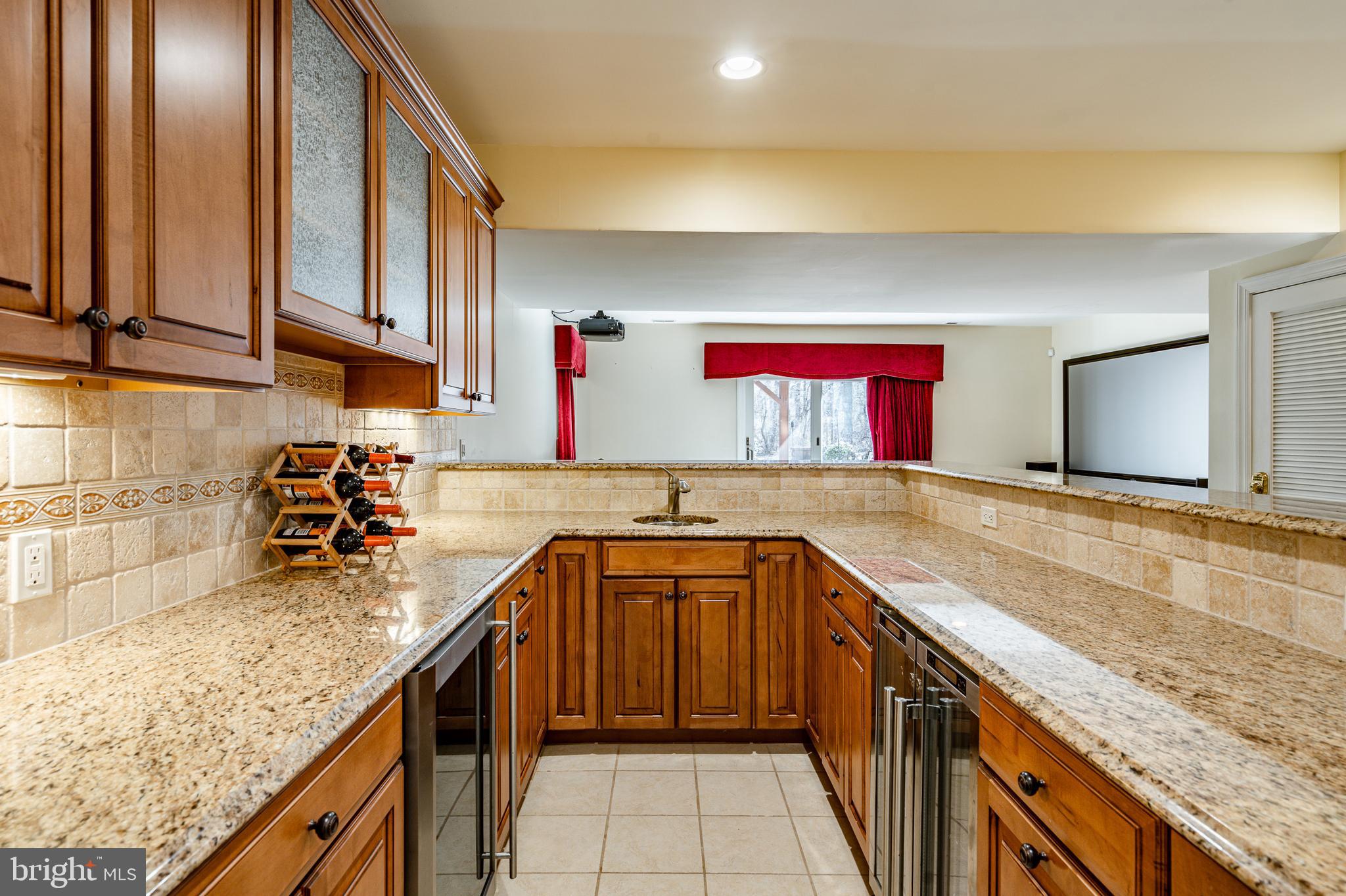 SMITHFIELD ESTATES - Residential