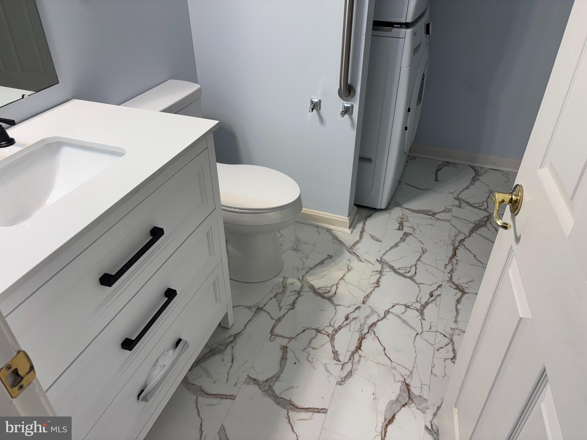 EASTON CLUB - Residential