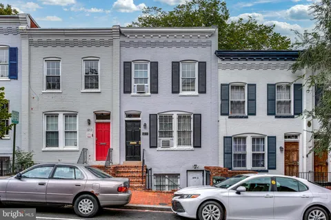 MLS: DCDC2190024