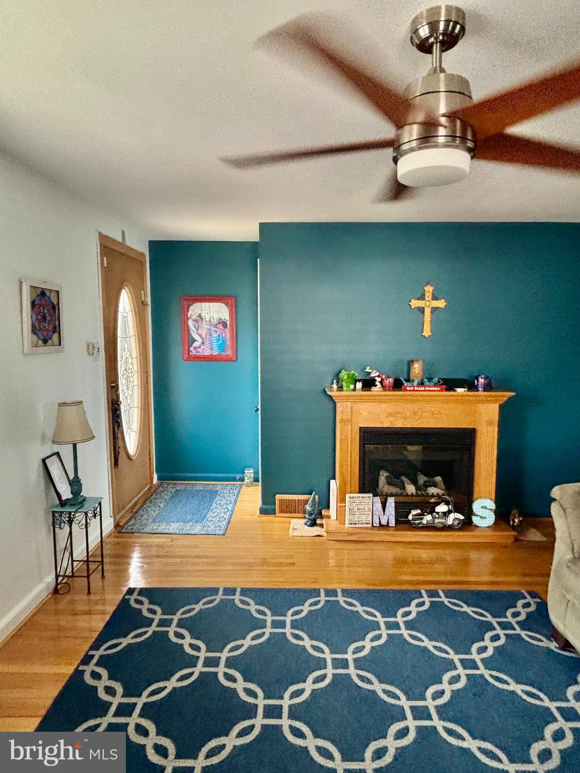 FOX CHASE - Residential