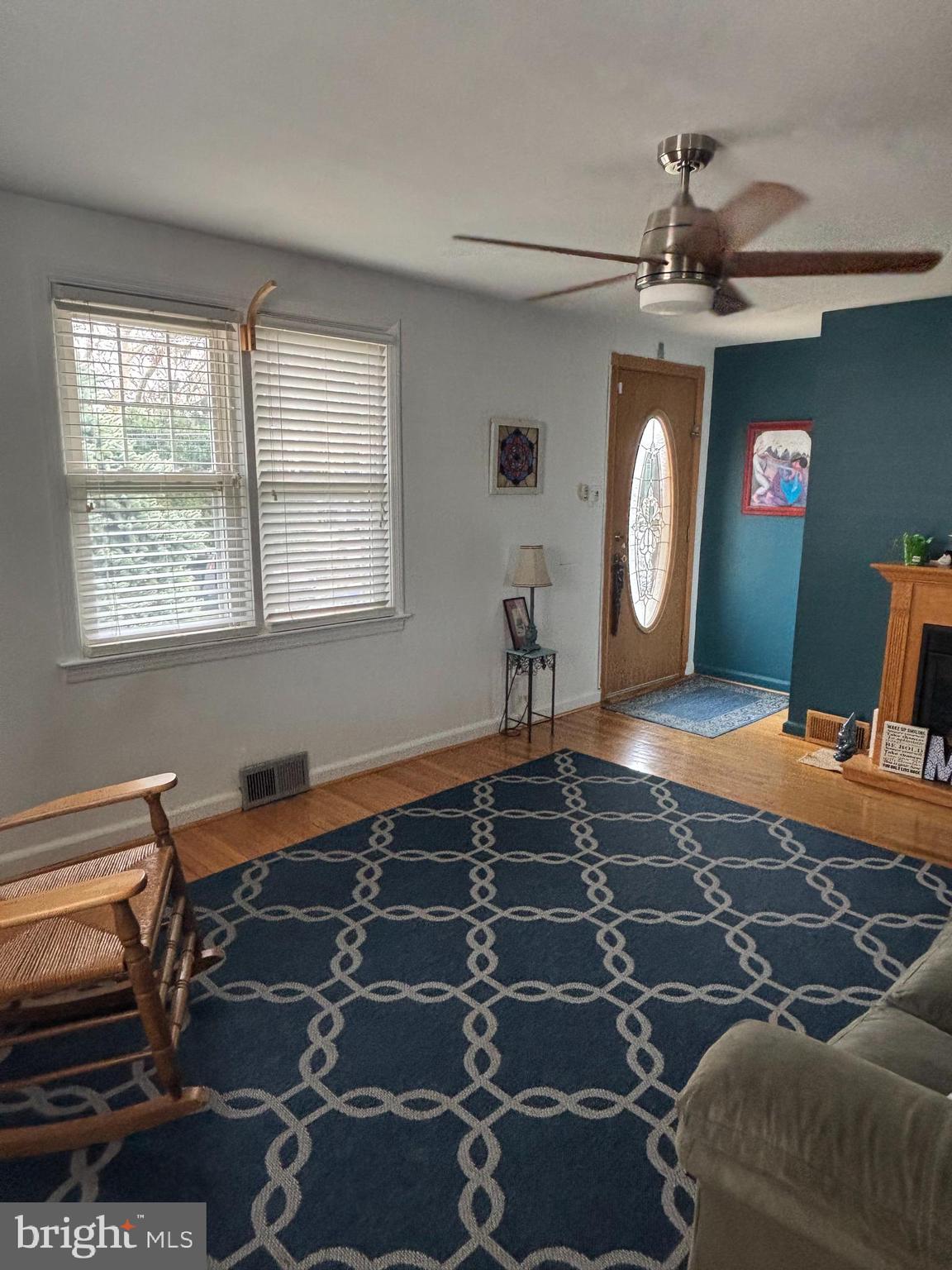 FOX CHASE - Residential