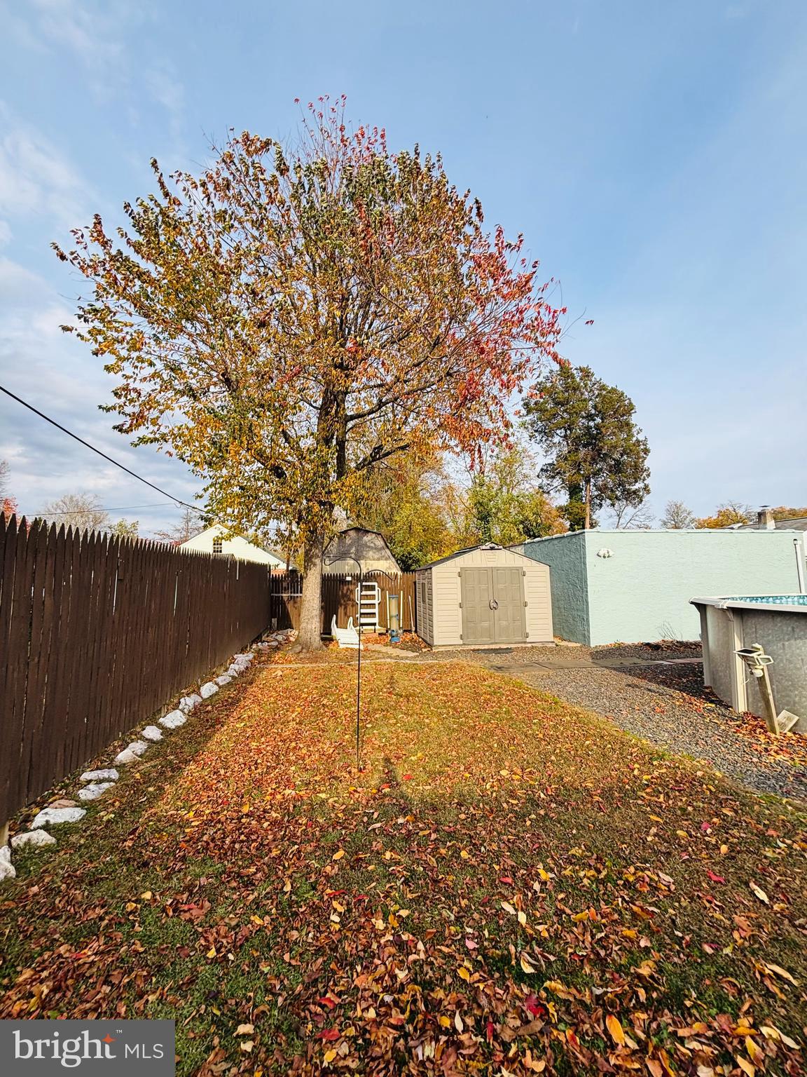 FOX CHASE - Residential