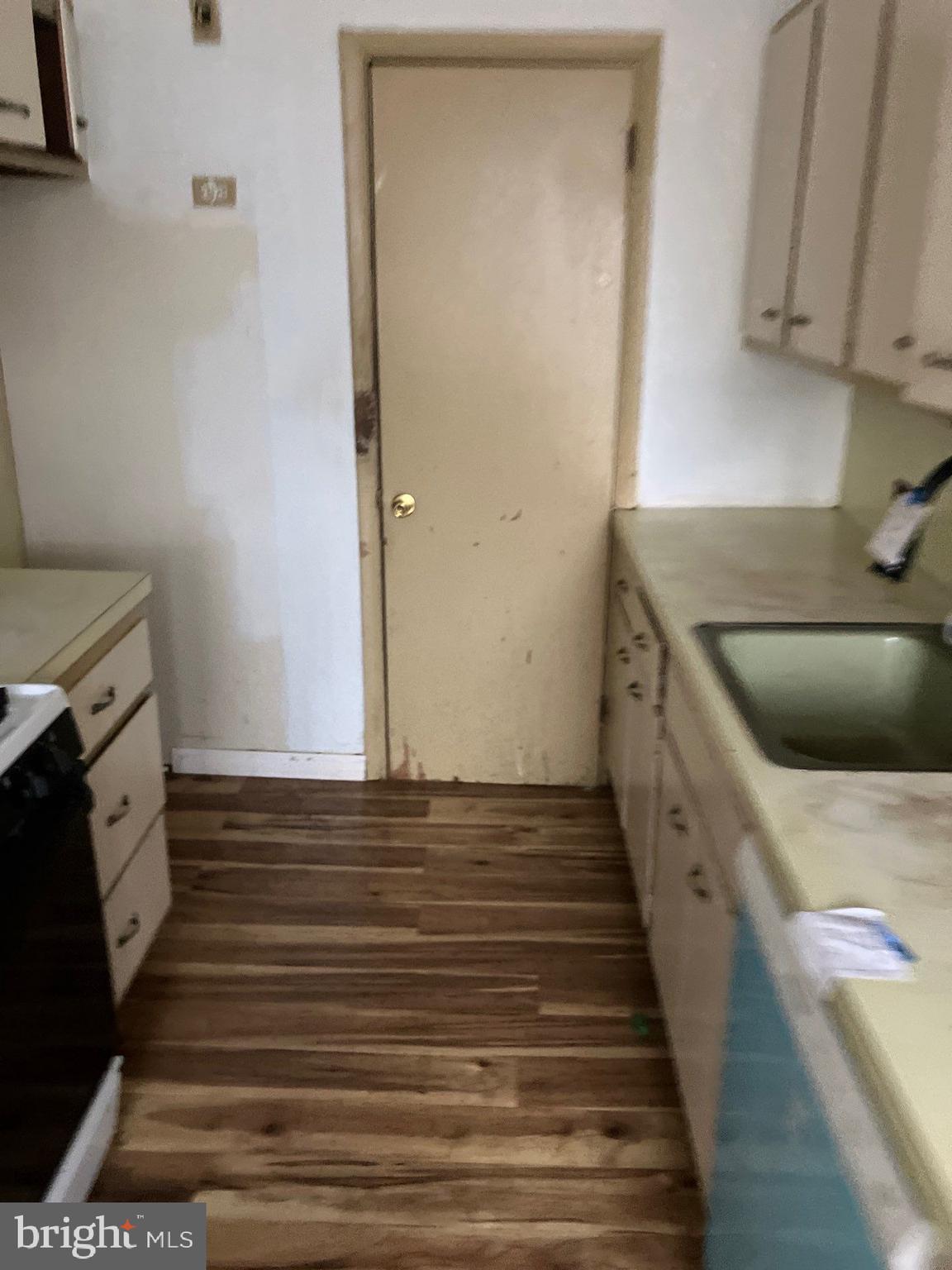 OAK LANE - Residential